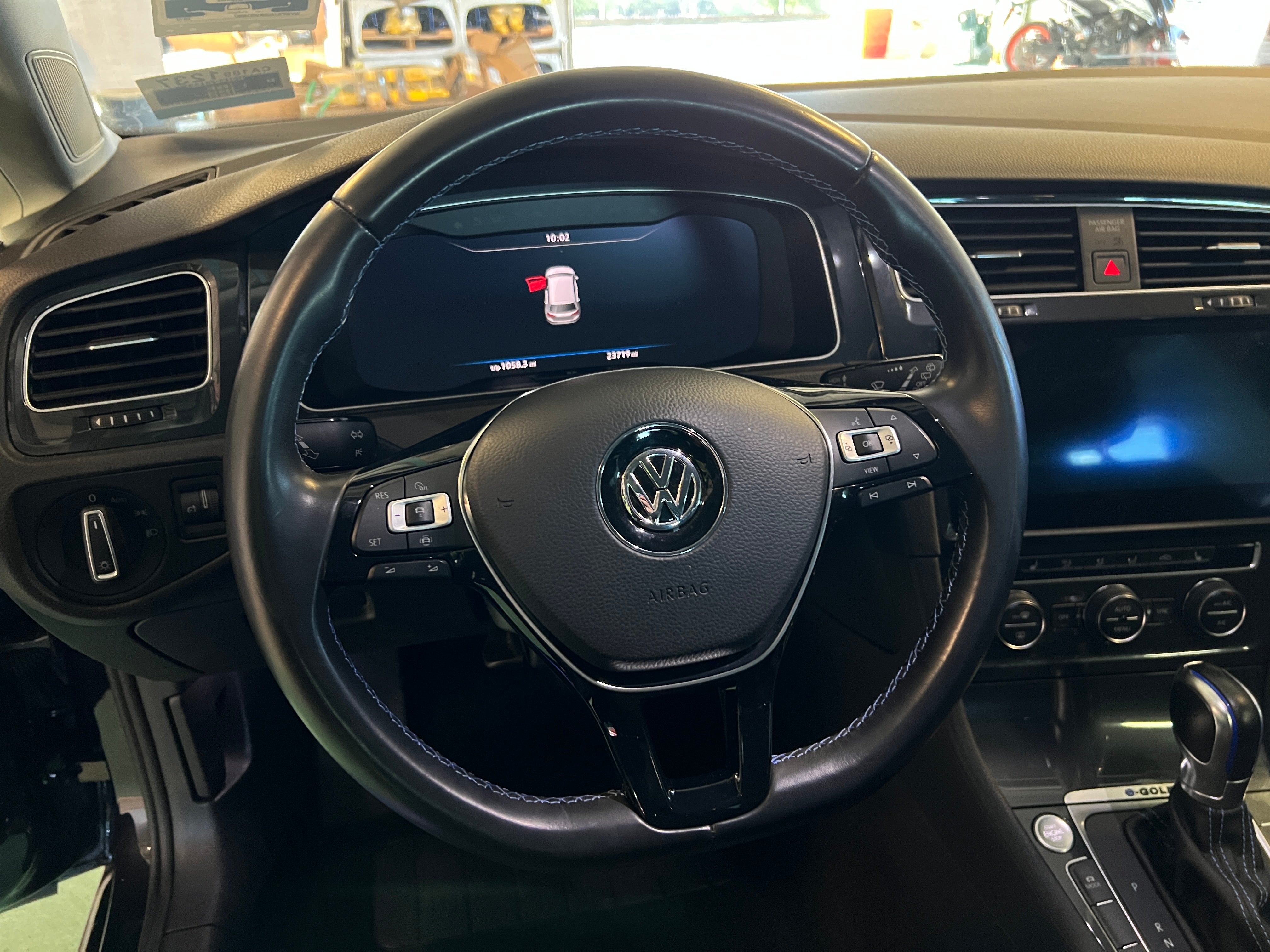 2019 Volkswagen e-Golf SEL Premium 4