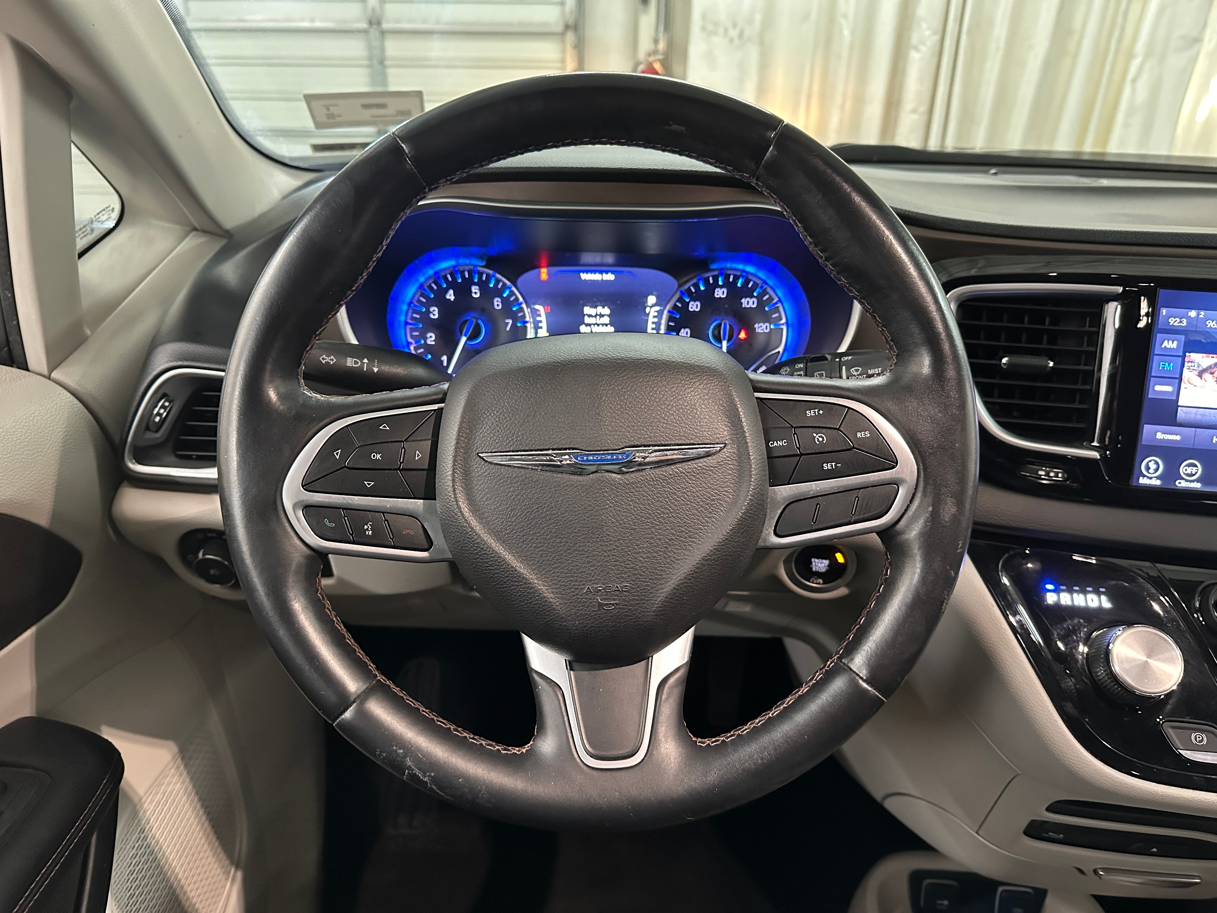 2018 Chrysler Pacifica  4