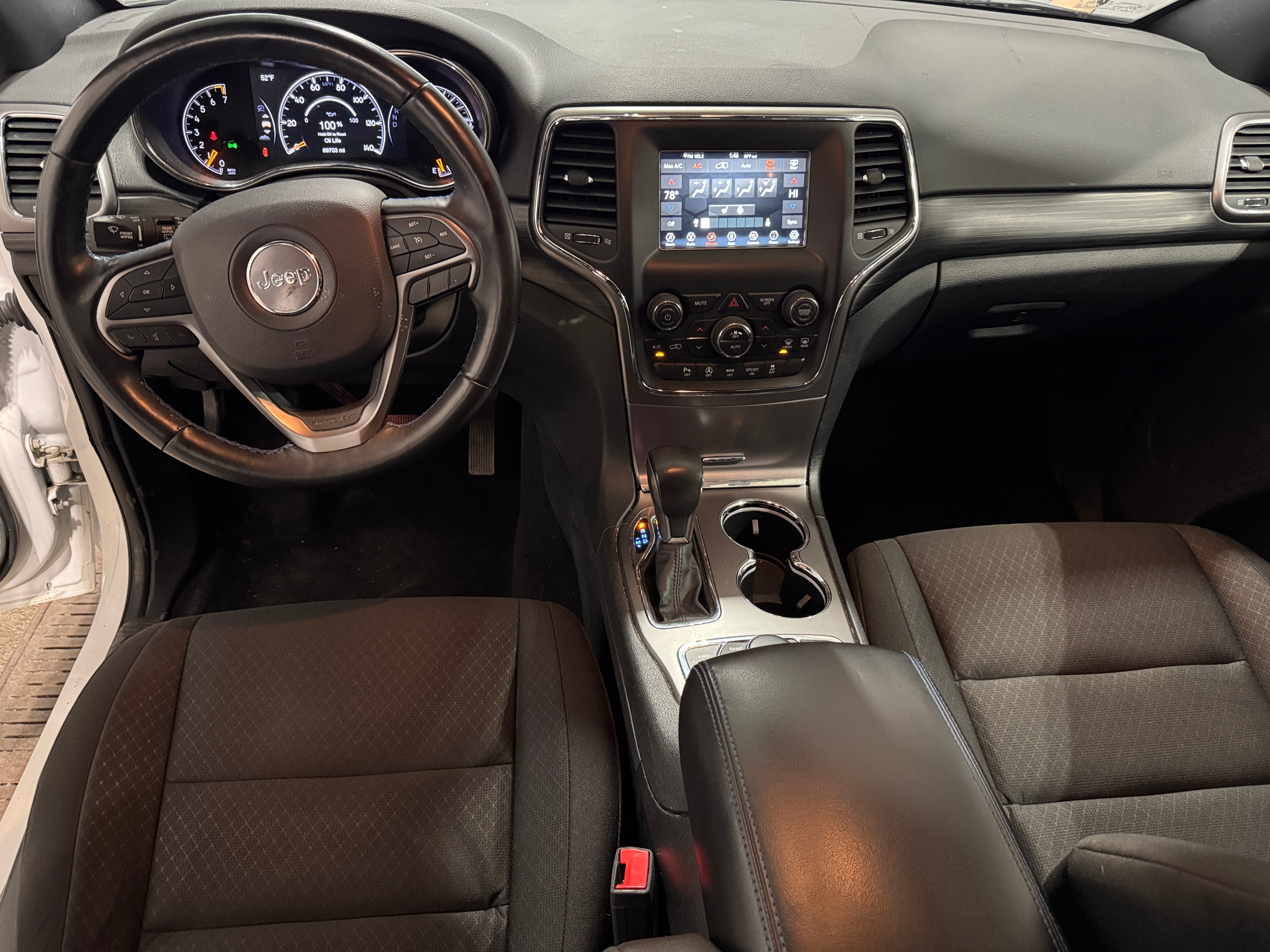 2019 Jeep Grand Cherokee Upland 3