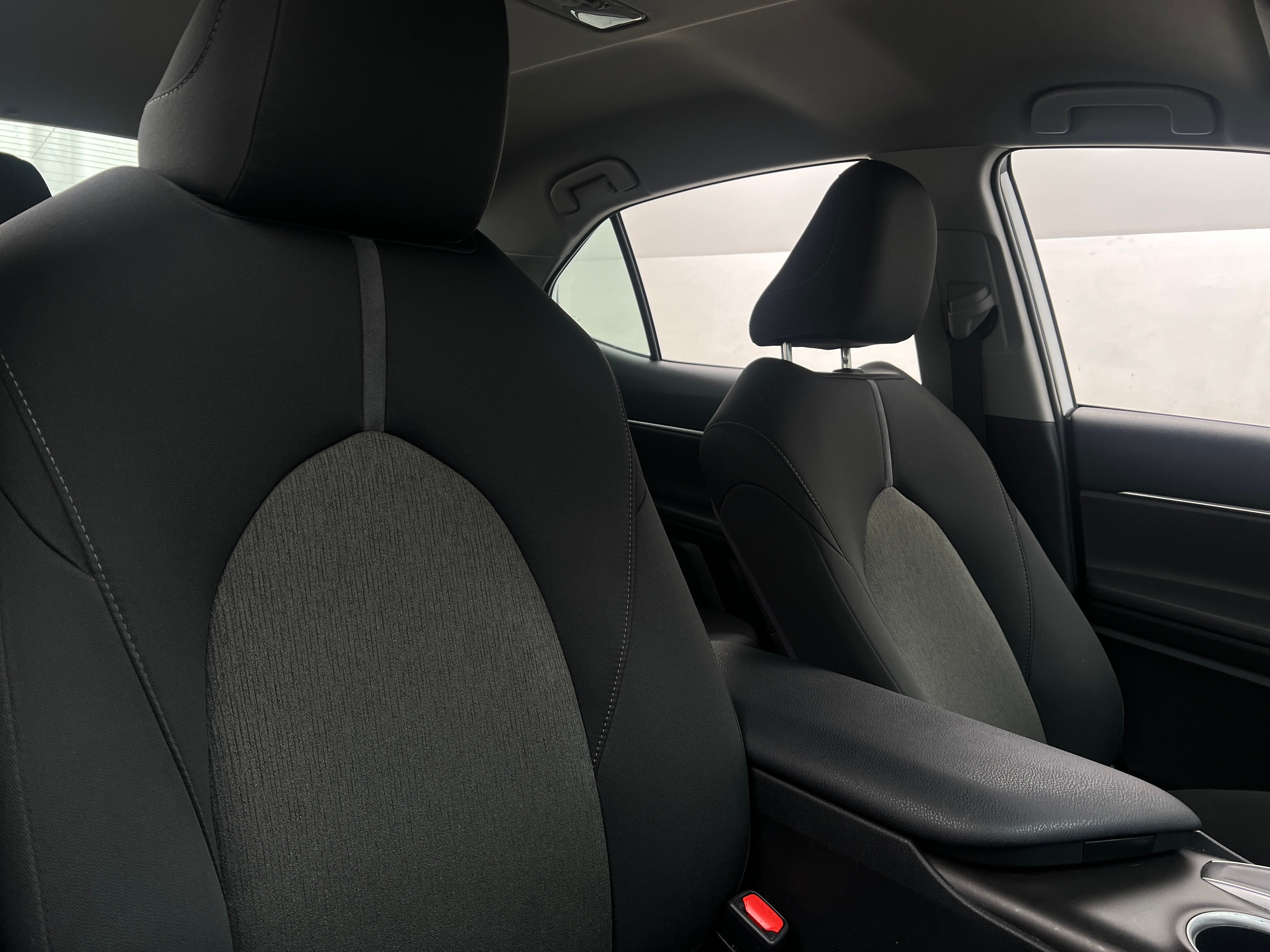 2023 Toyota Camry LE 2