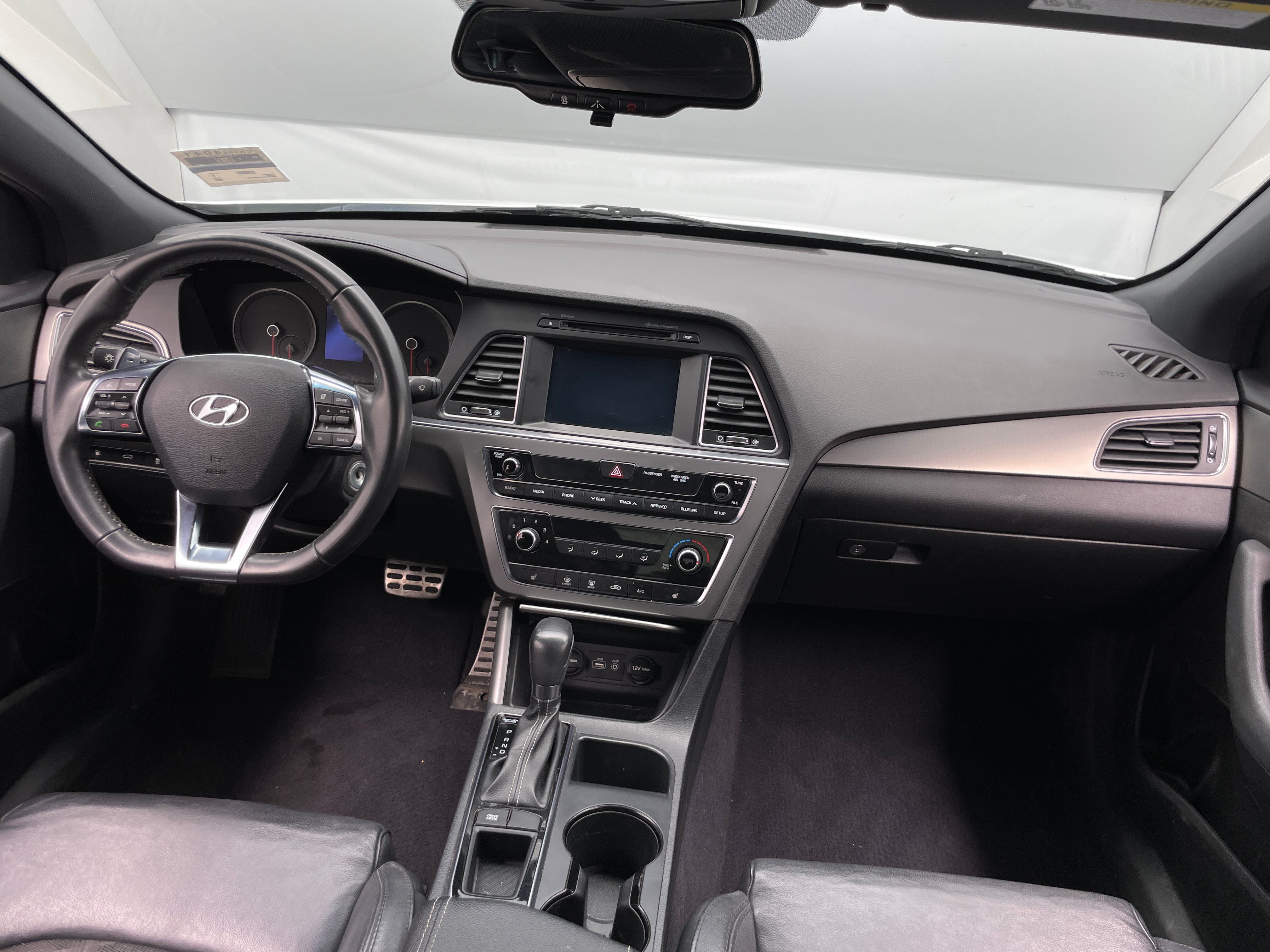 2017 Hyundai Sonata Sport 3
