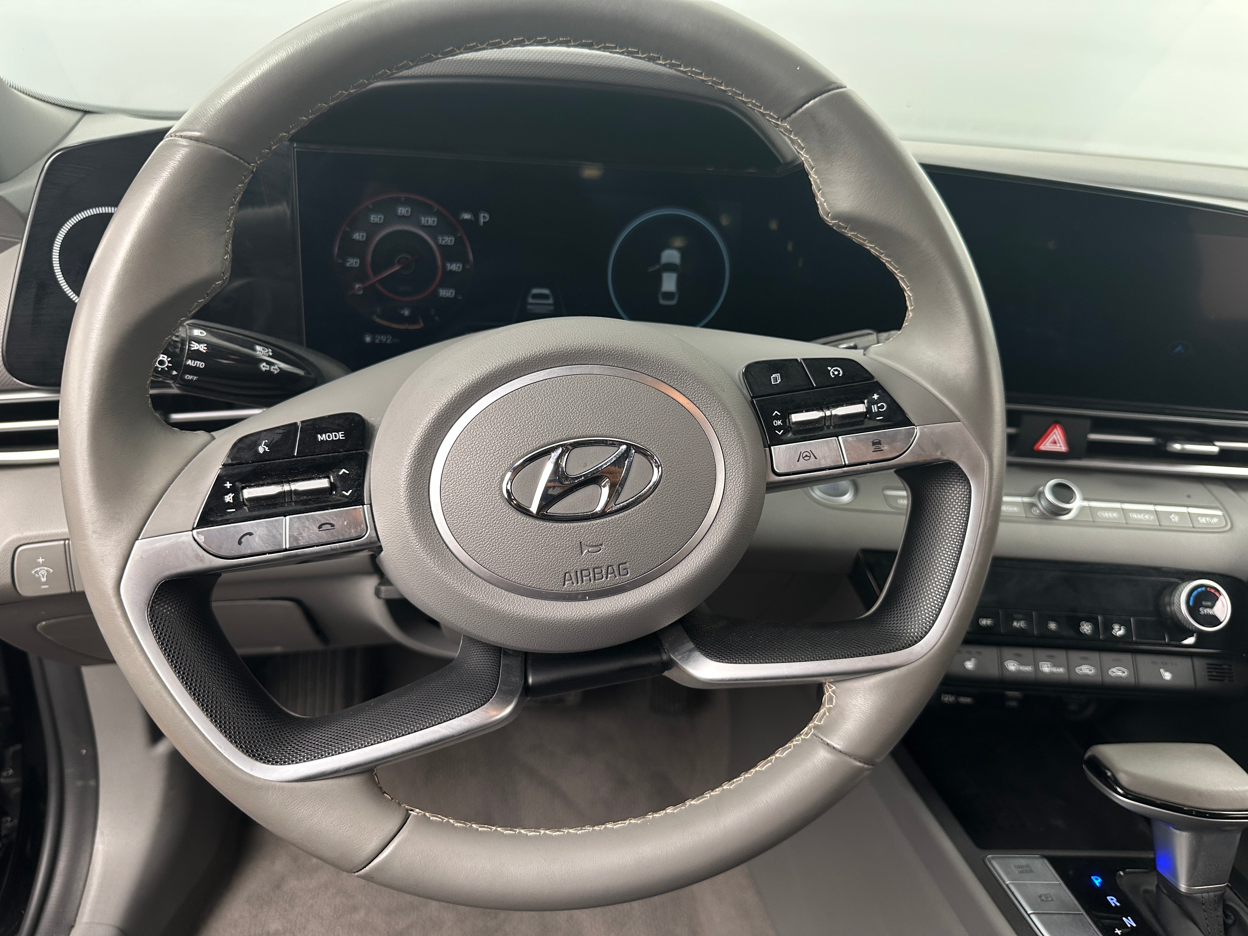 2023 Hyundai Elantra SEL 5