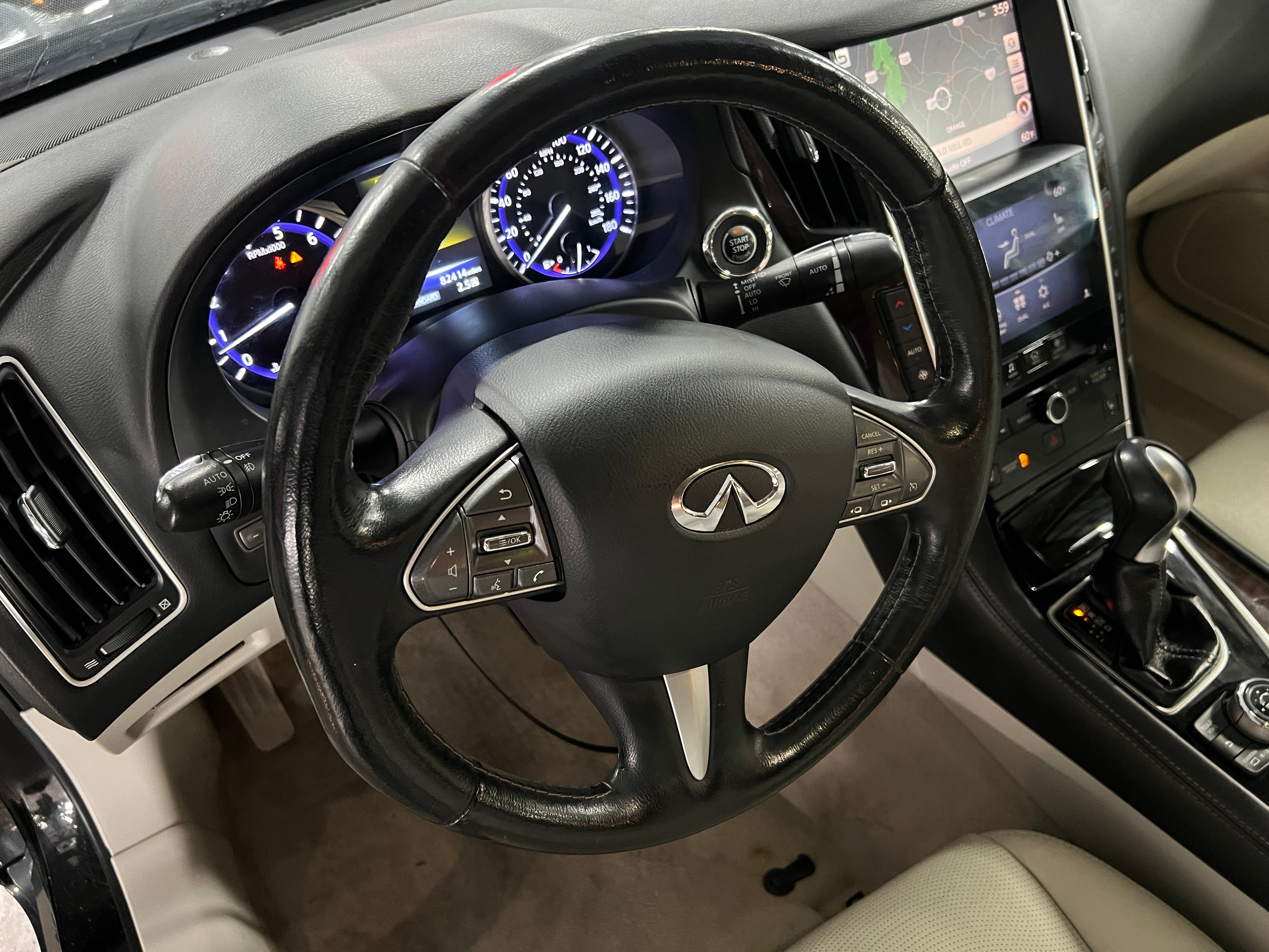 2015 INFINITI Q50 Premium 4