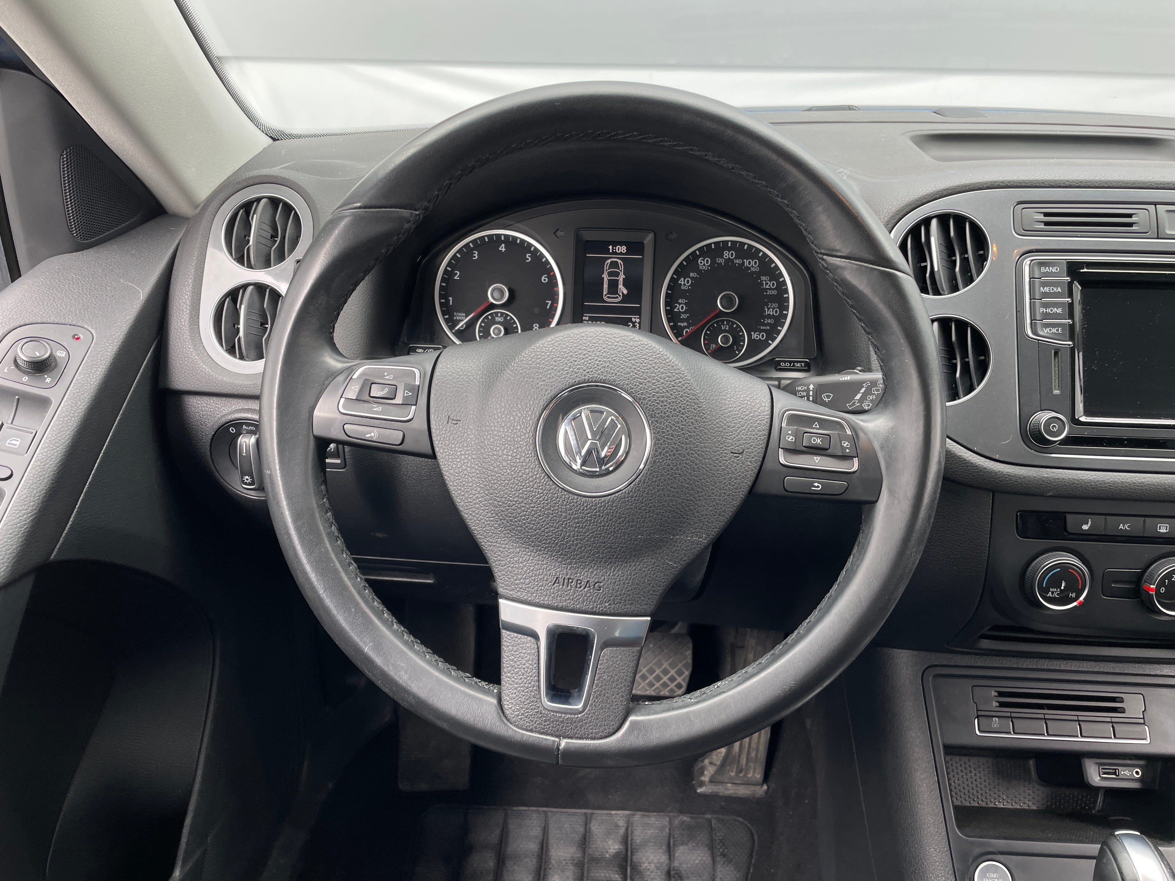 2017 Volkswagen Tiguan 2.0T 4