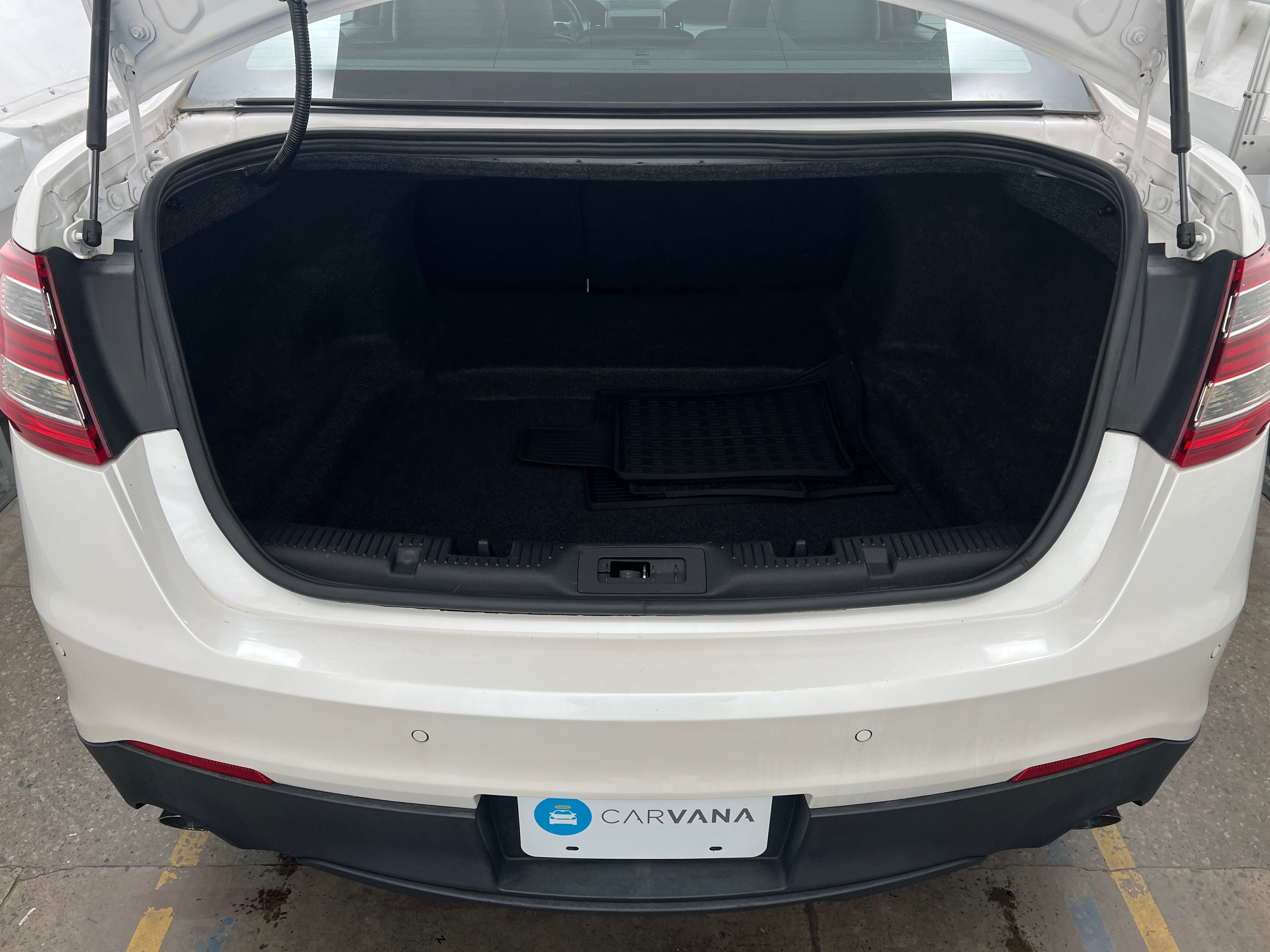 2017 Ford Taurus SHO 6
