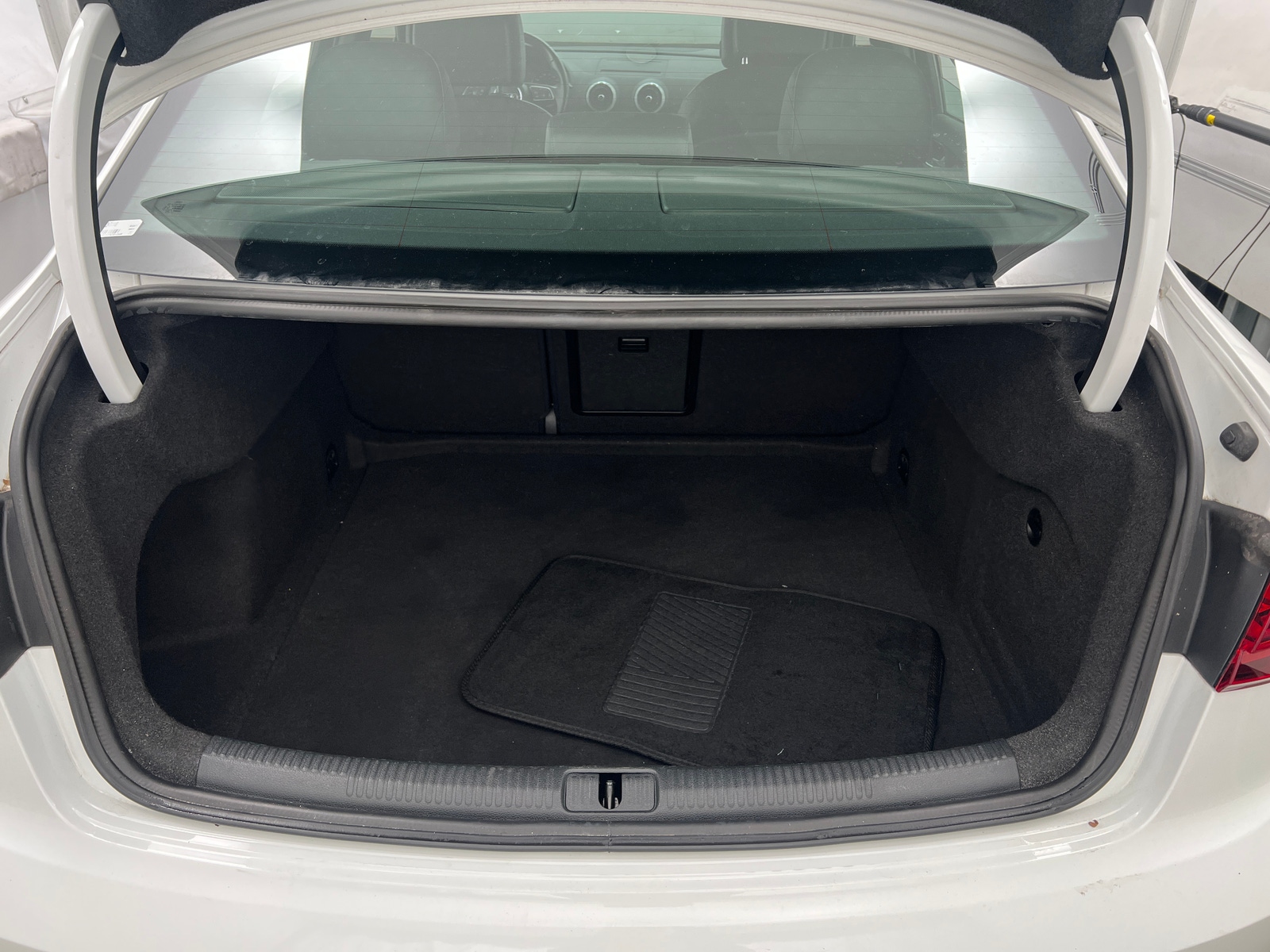 Thumbnail: 2018 Audi A3 - 6