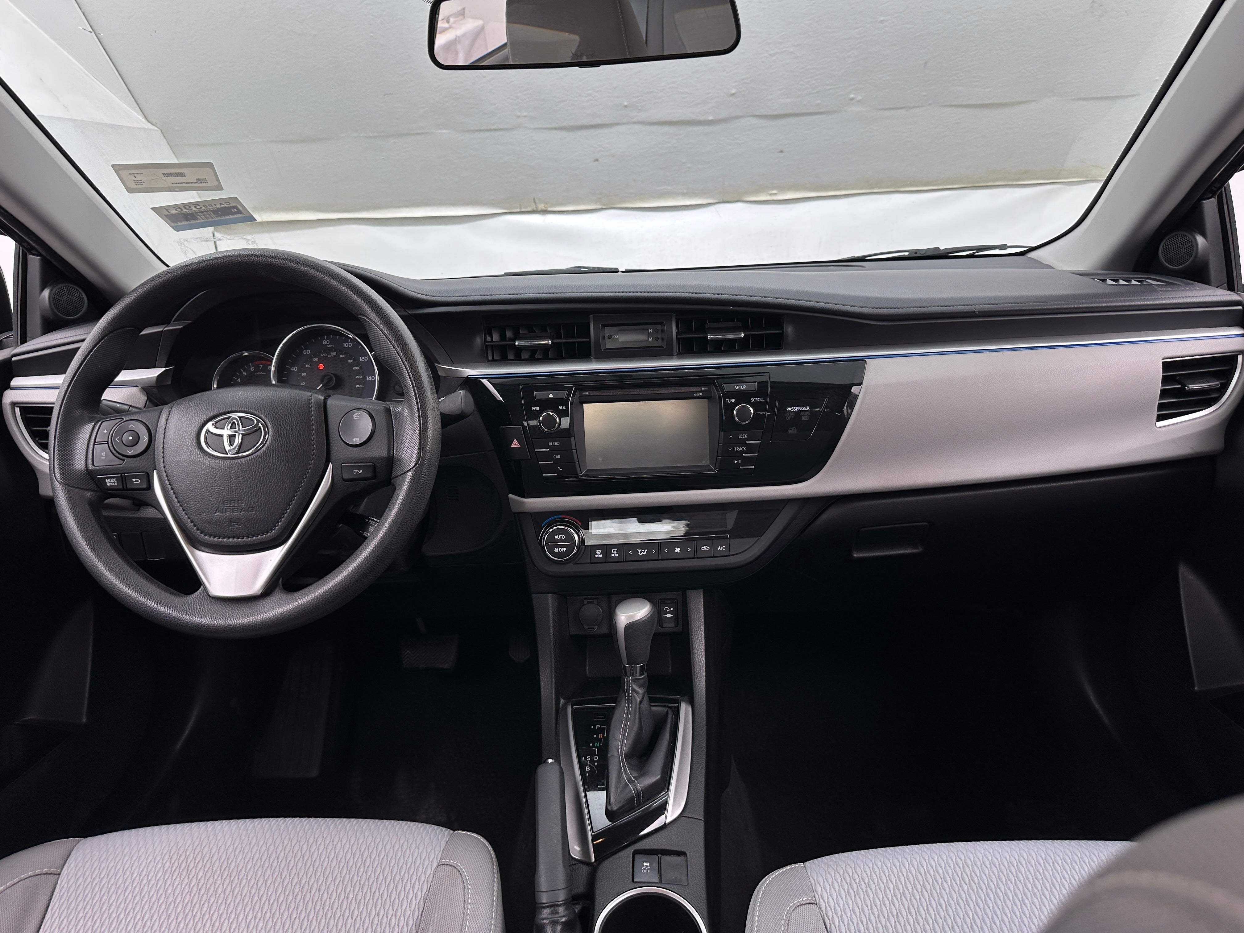 2016 Toyota Corolla LE 3