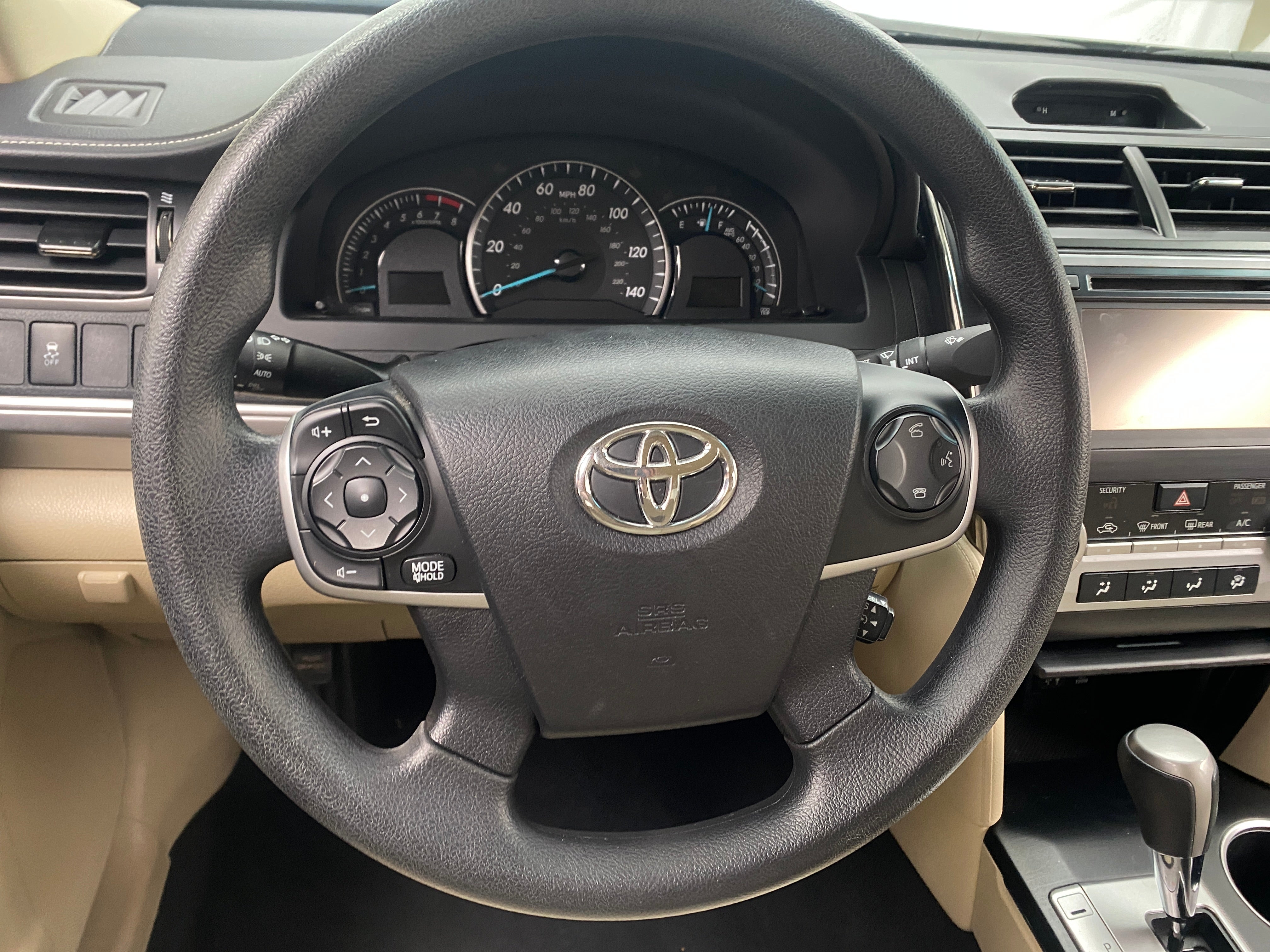 2014 Toyota Camry LE 5