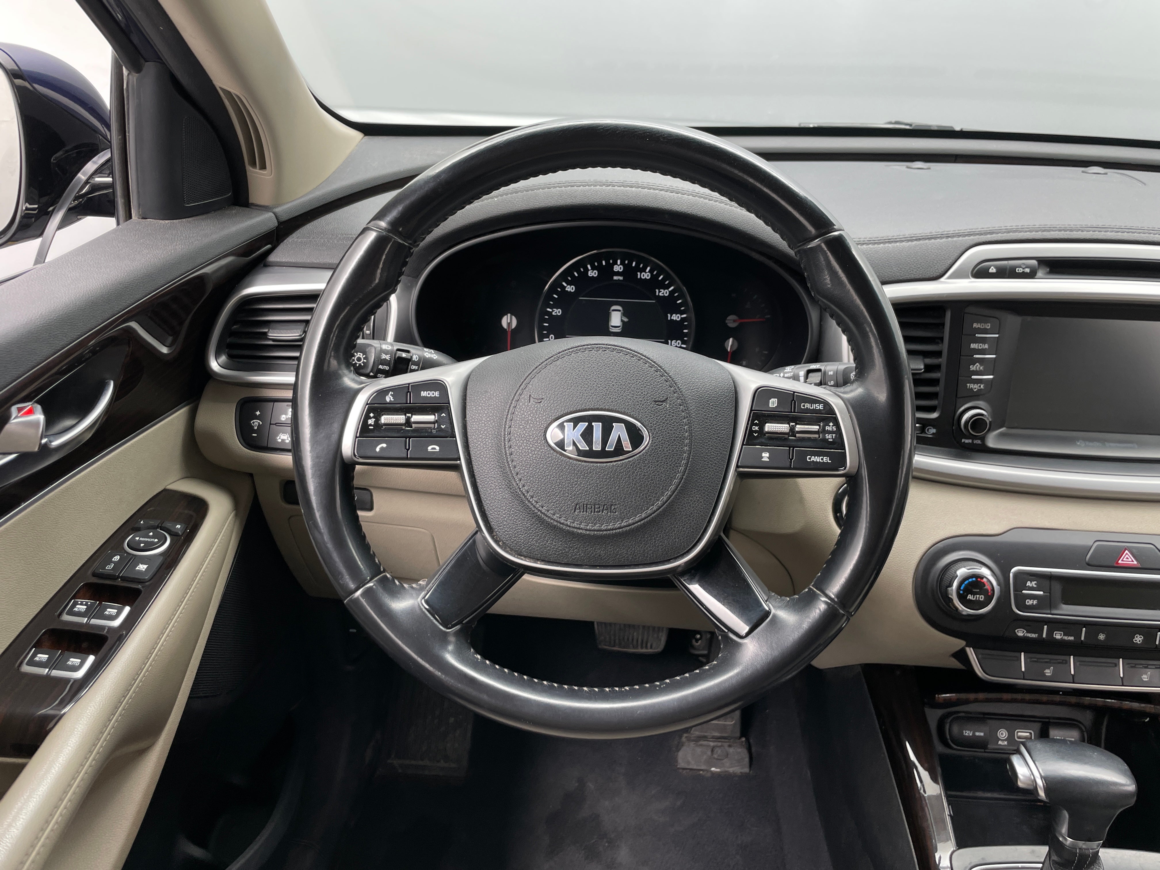 2019 Kia Sorento EX 4