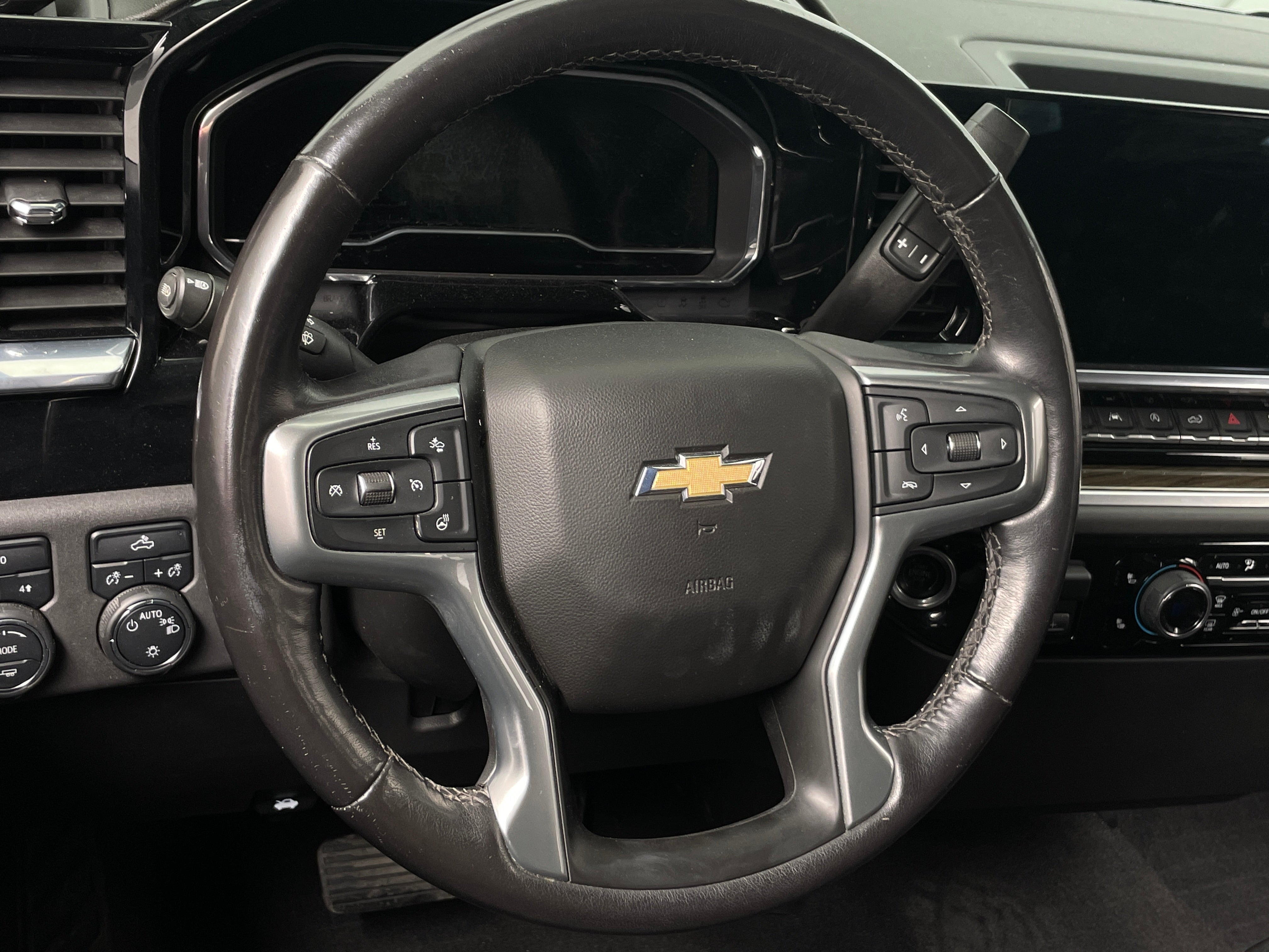 2022 Chevrolet Silverado 1500 LT 5