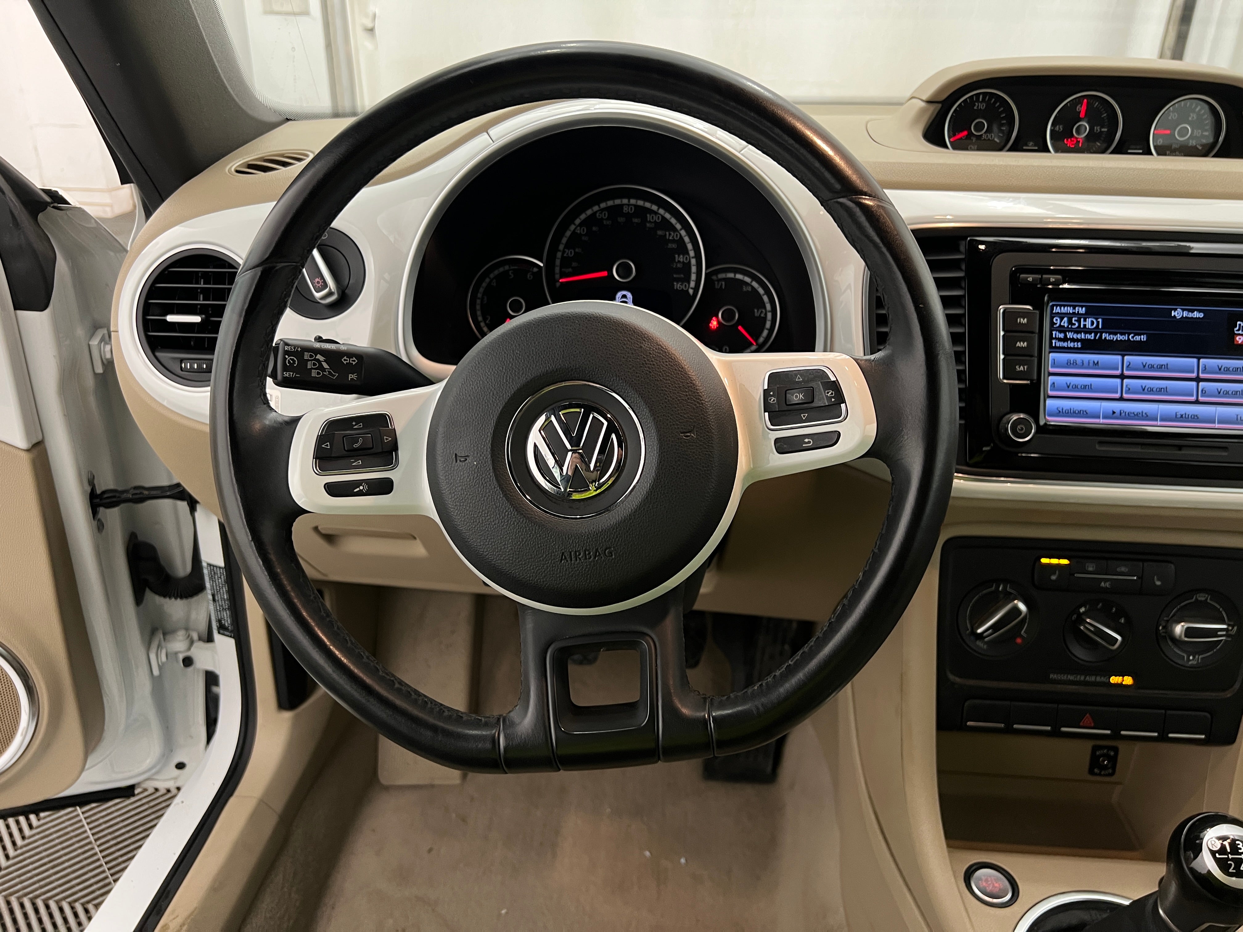 2015 Volkswagen Beetle  5