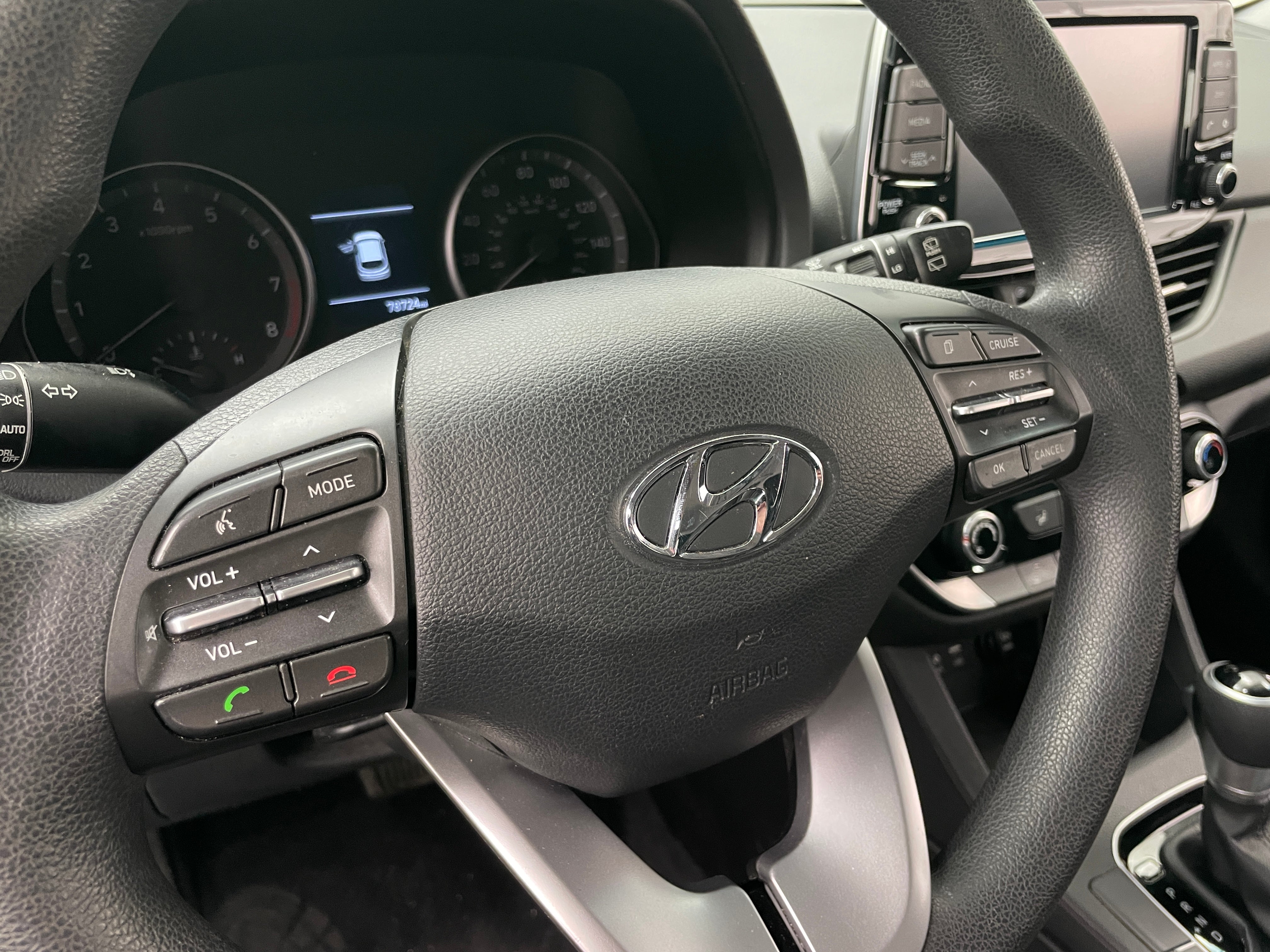 2018 Hyundai Elantra Base 5