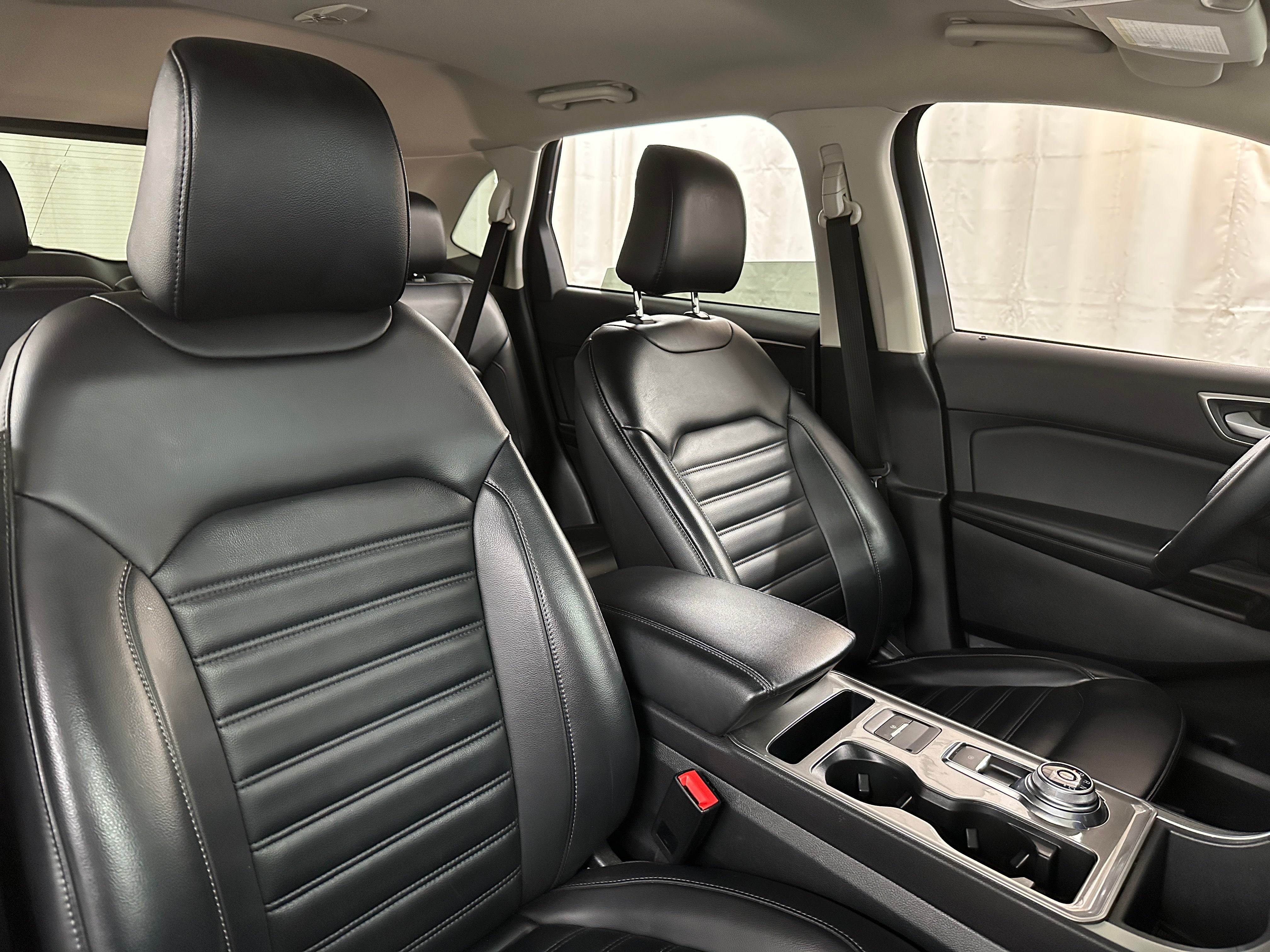 2023 Ford Edge SEL 2