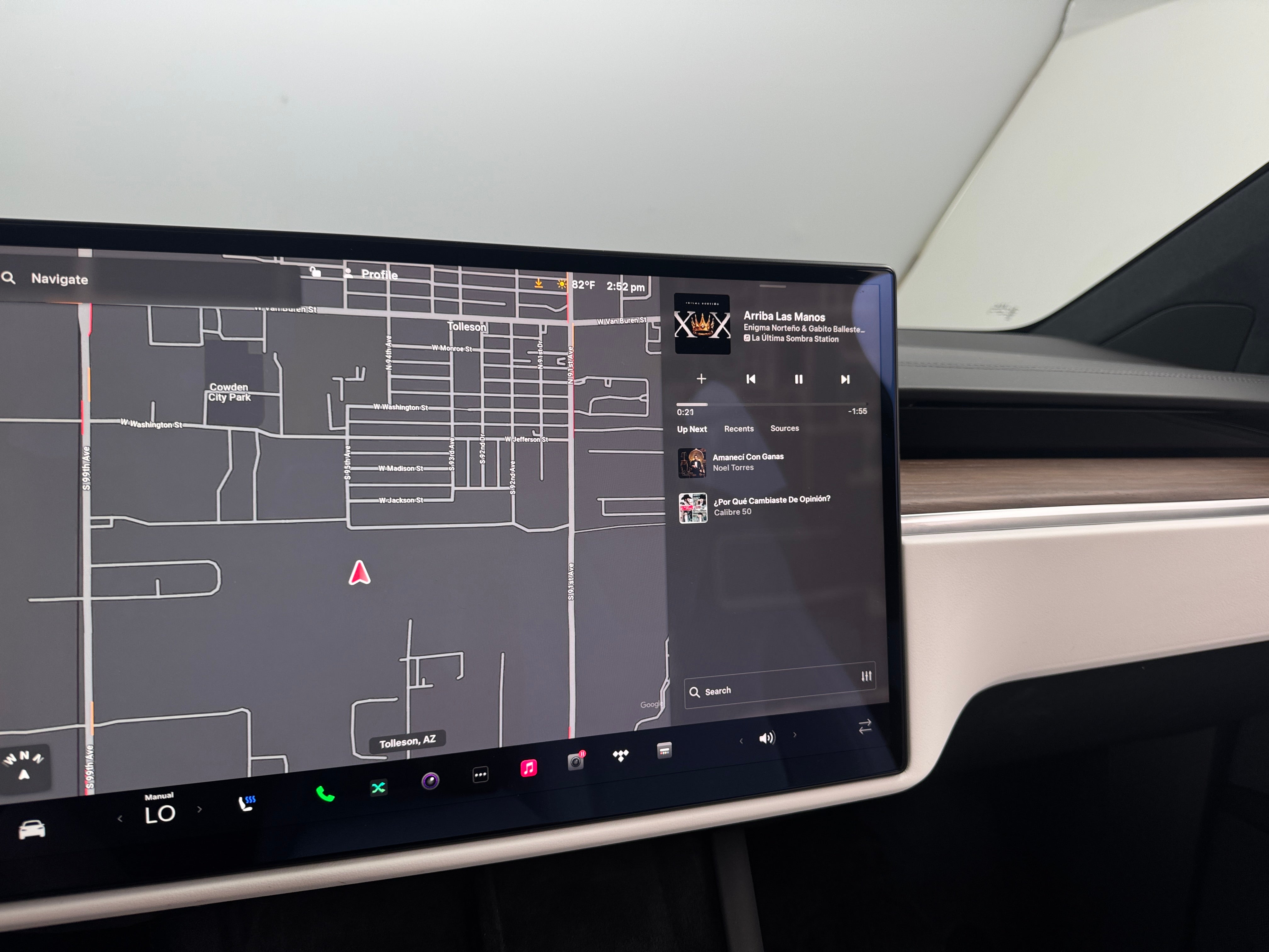 2023 Tesla Model X Standard Range 3