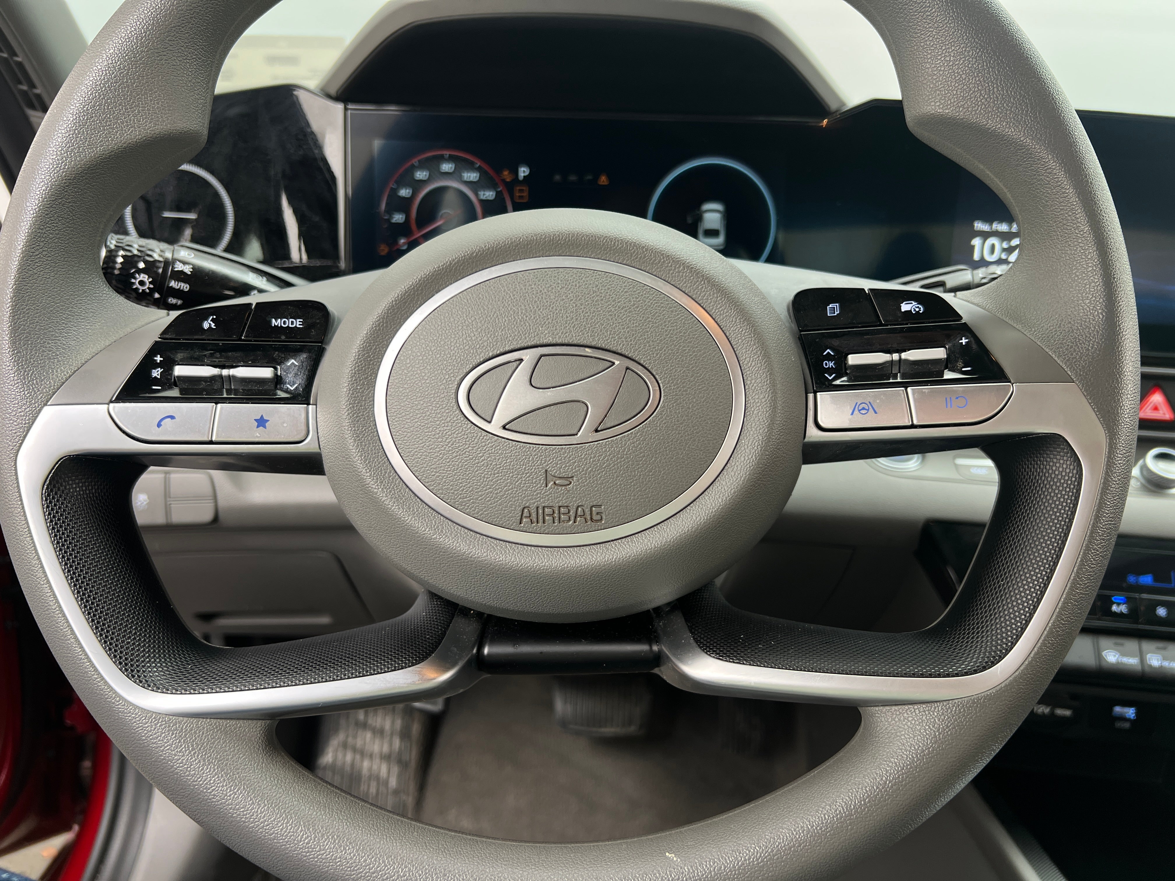 2024 Hyundai Elantra SEL 5