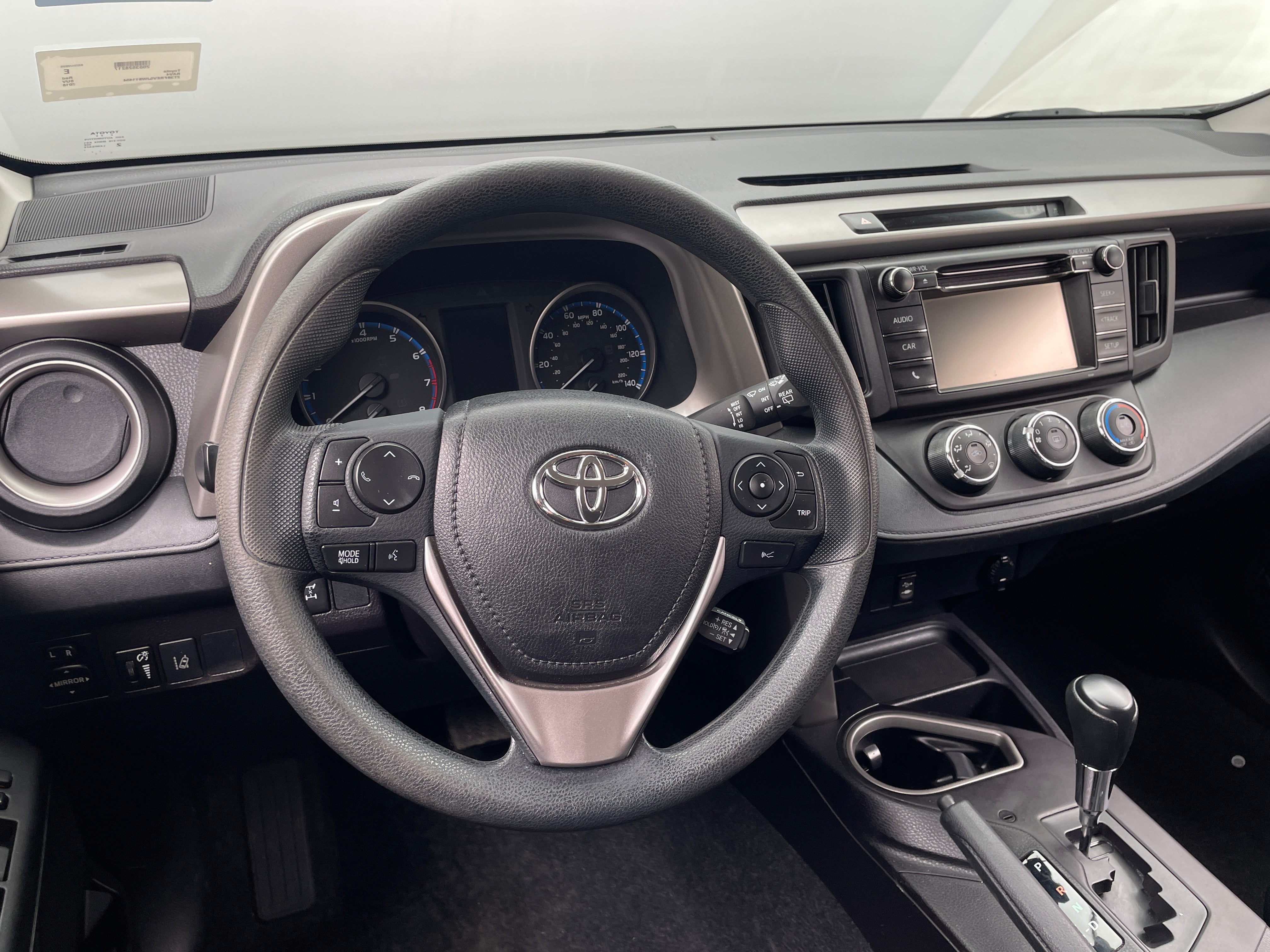 2018 Toyota RAV4 LE 5