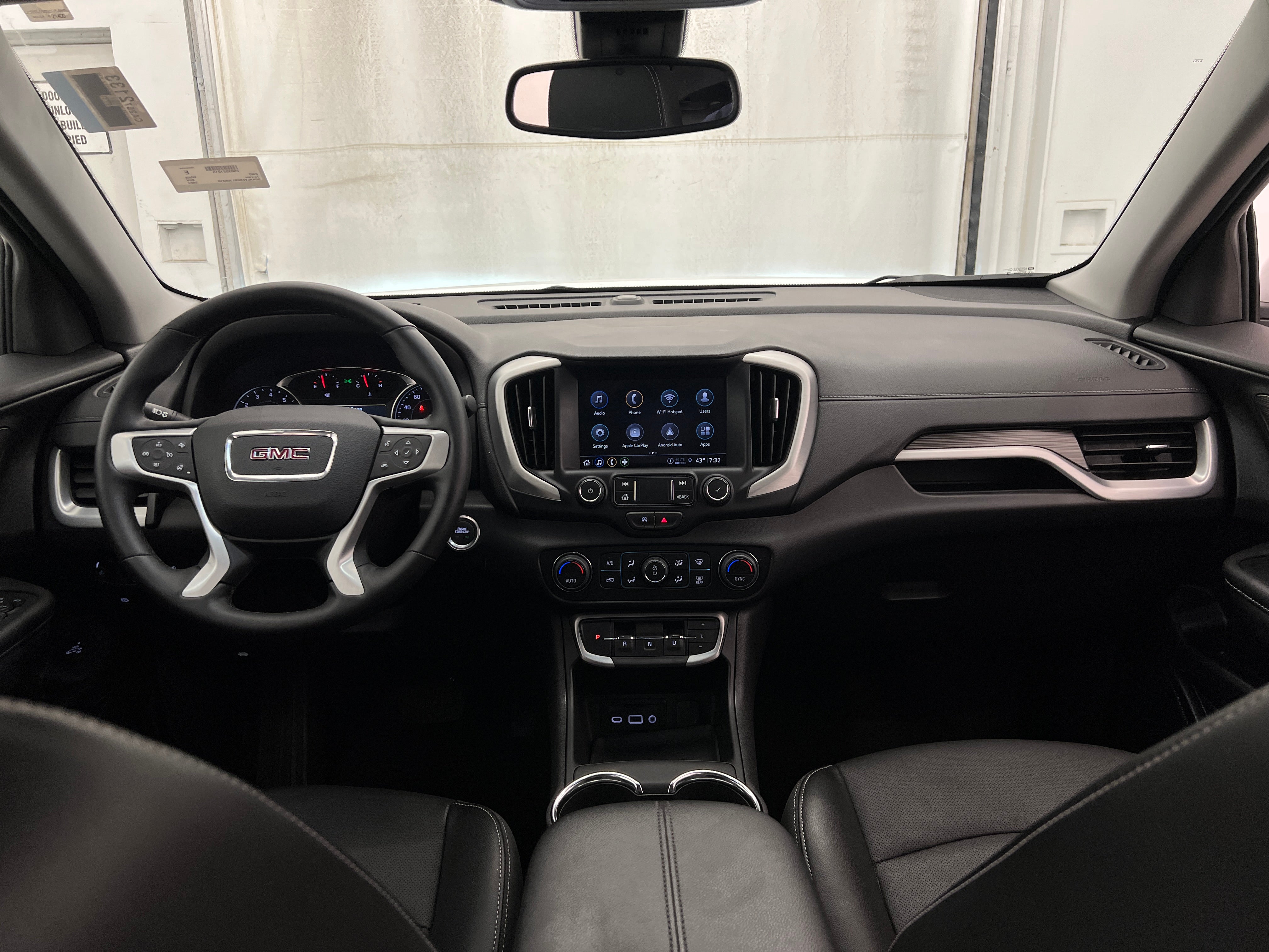 2024 GMC Terrain SLT 3