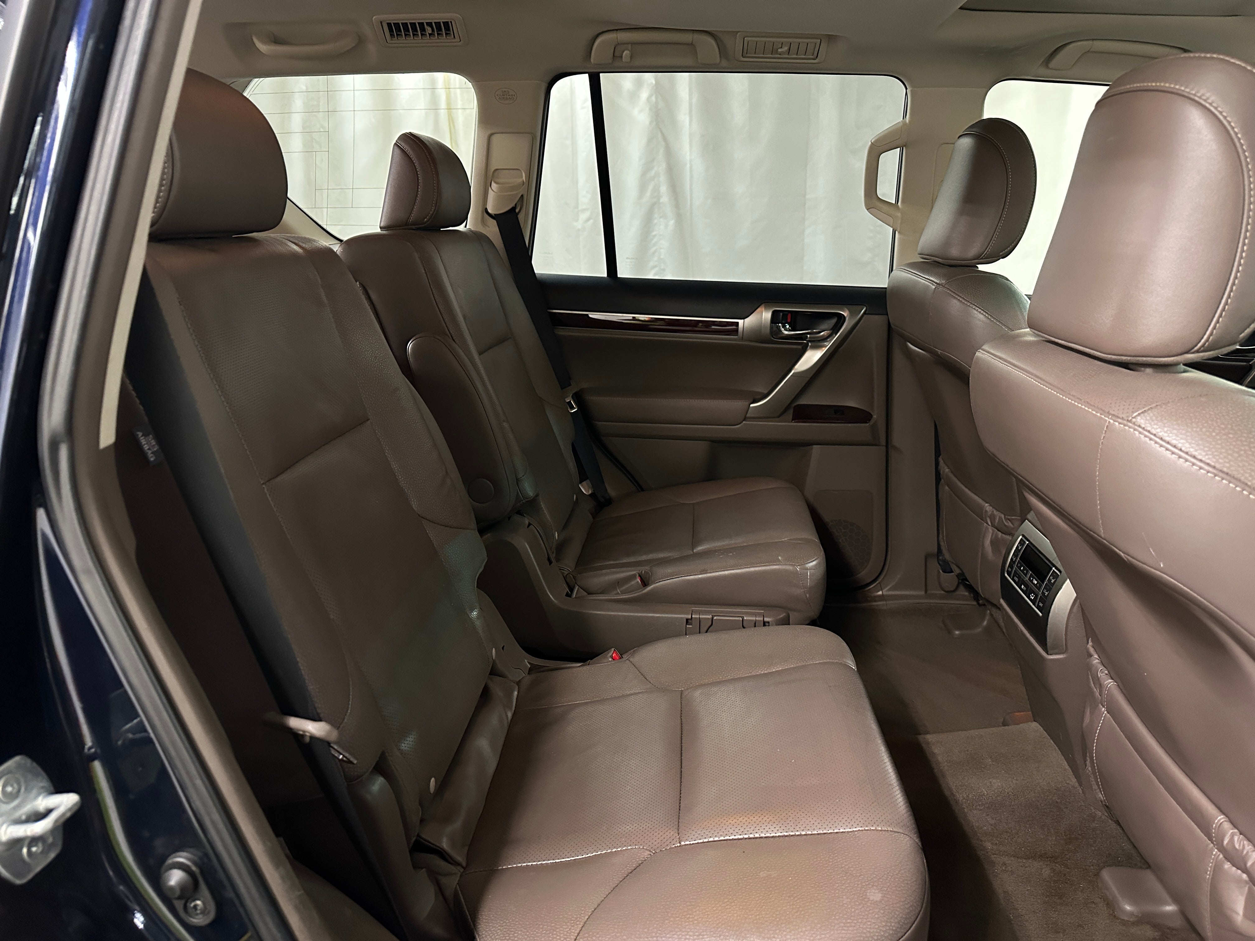 2017 Lexus GX 460 6