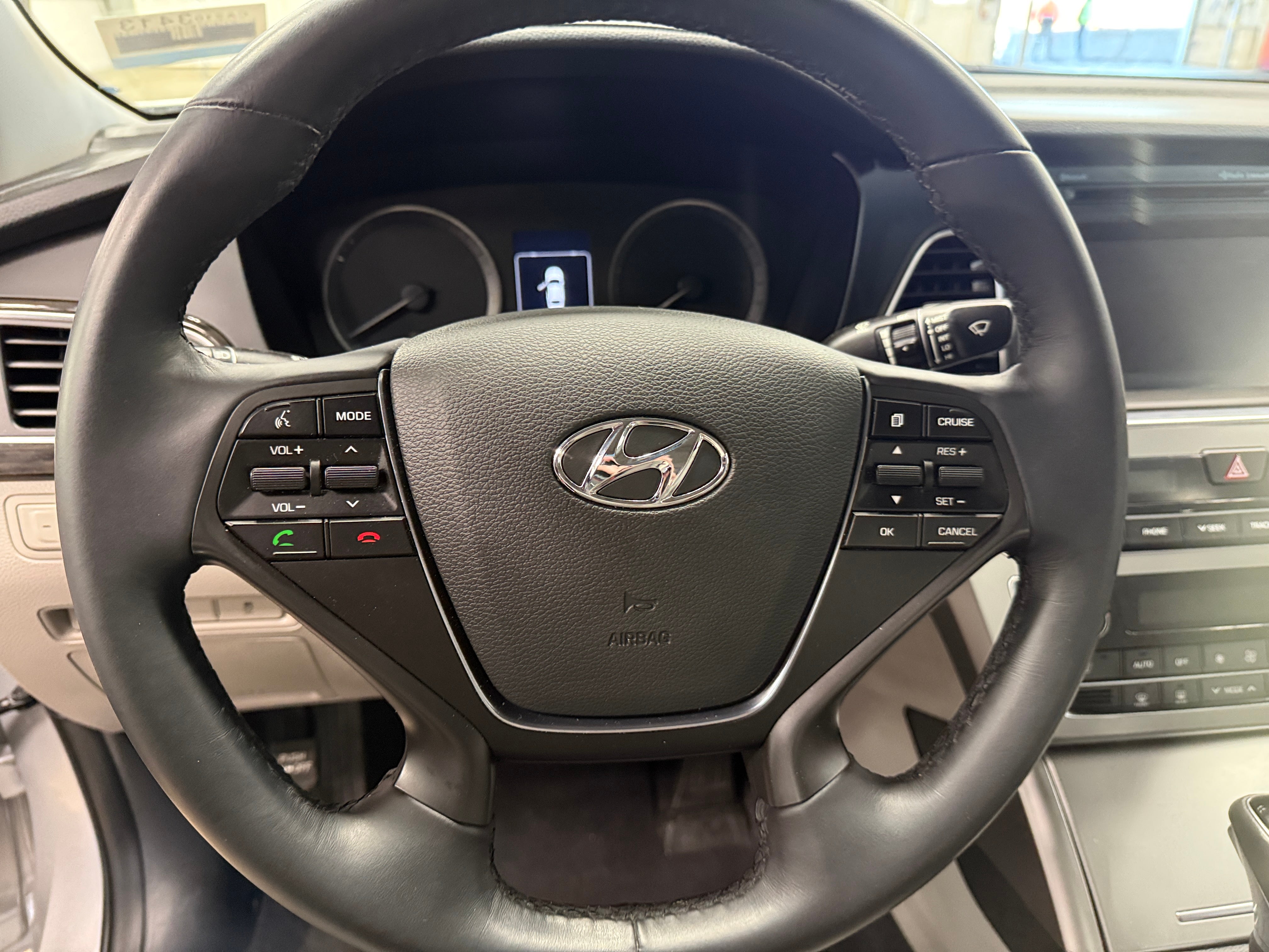 2017 Hyundai Sonata Limited 4