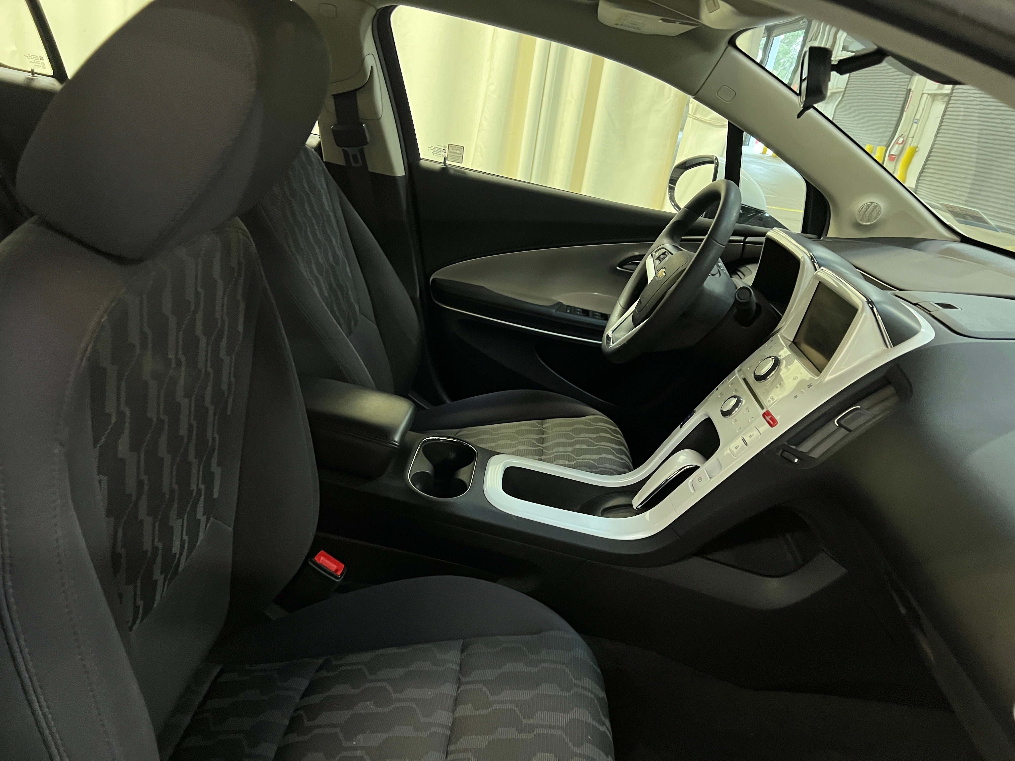 2013 Chevrolet Volt Base 2