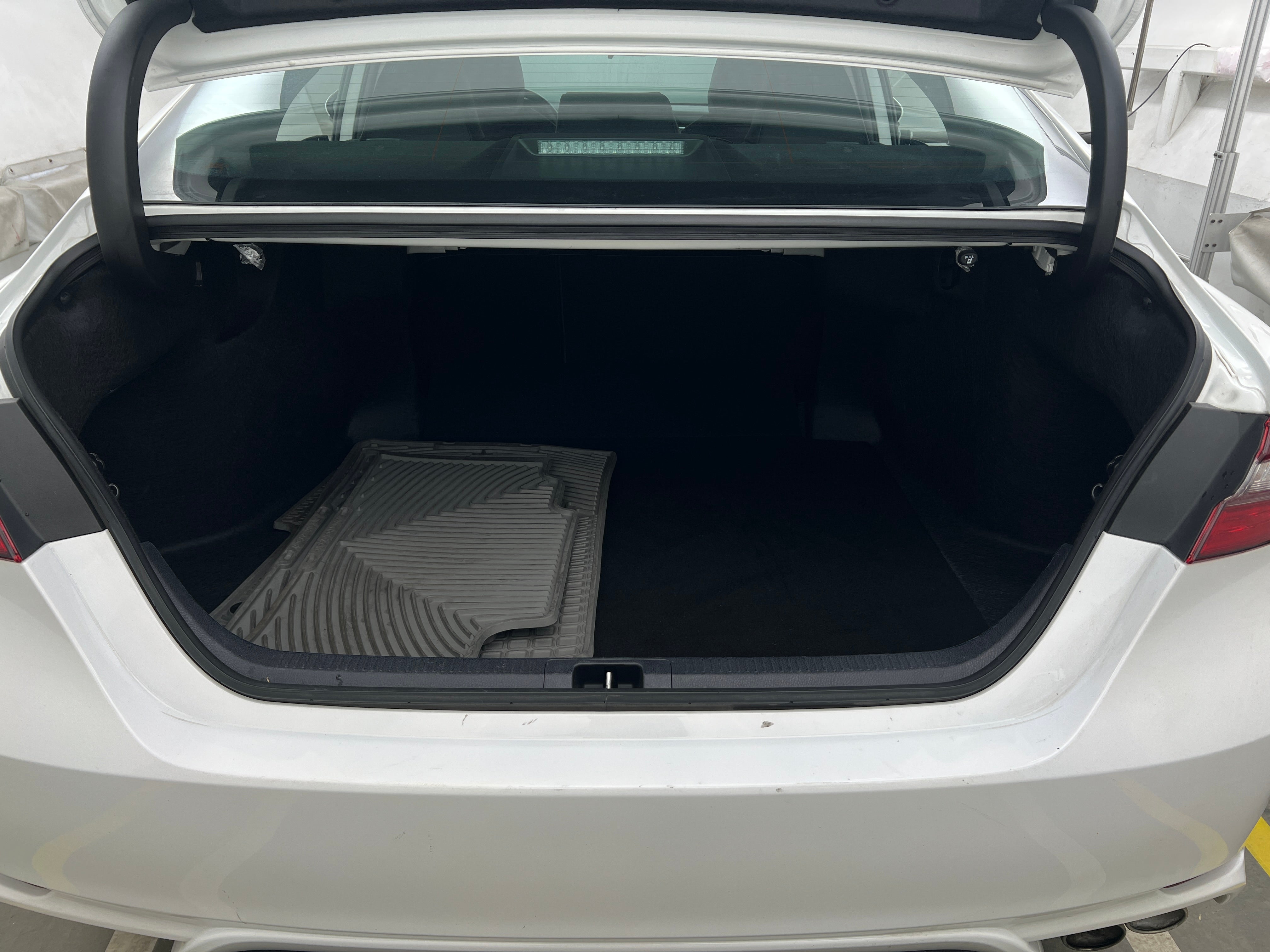 2024 Toyota Camry SE 7