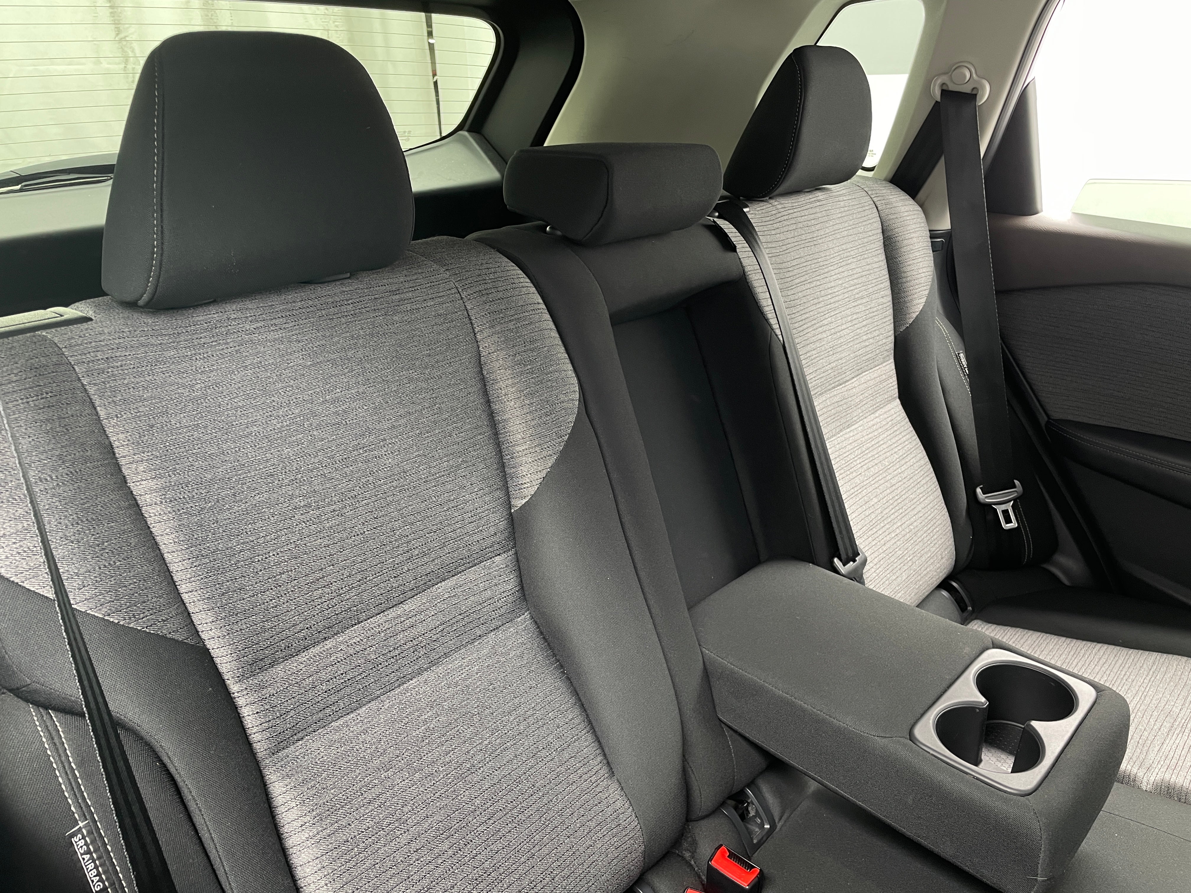2023 Nissan Rogue SV 6