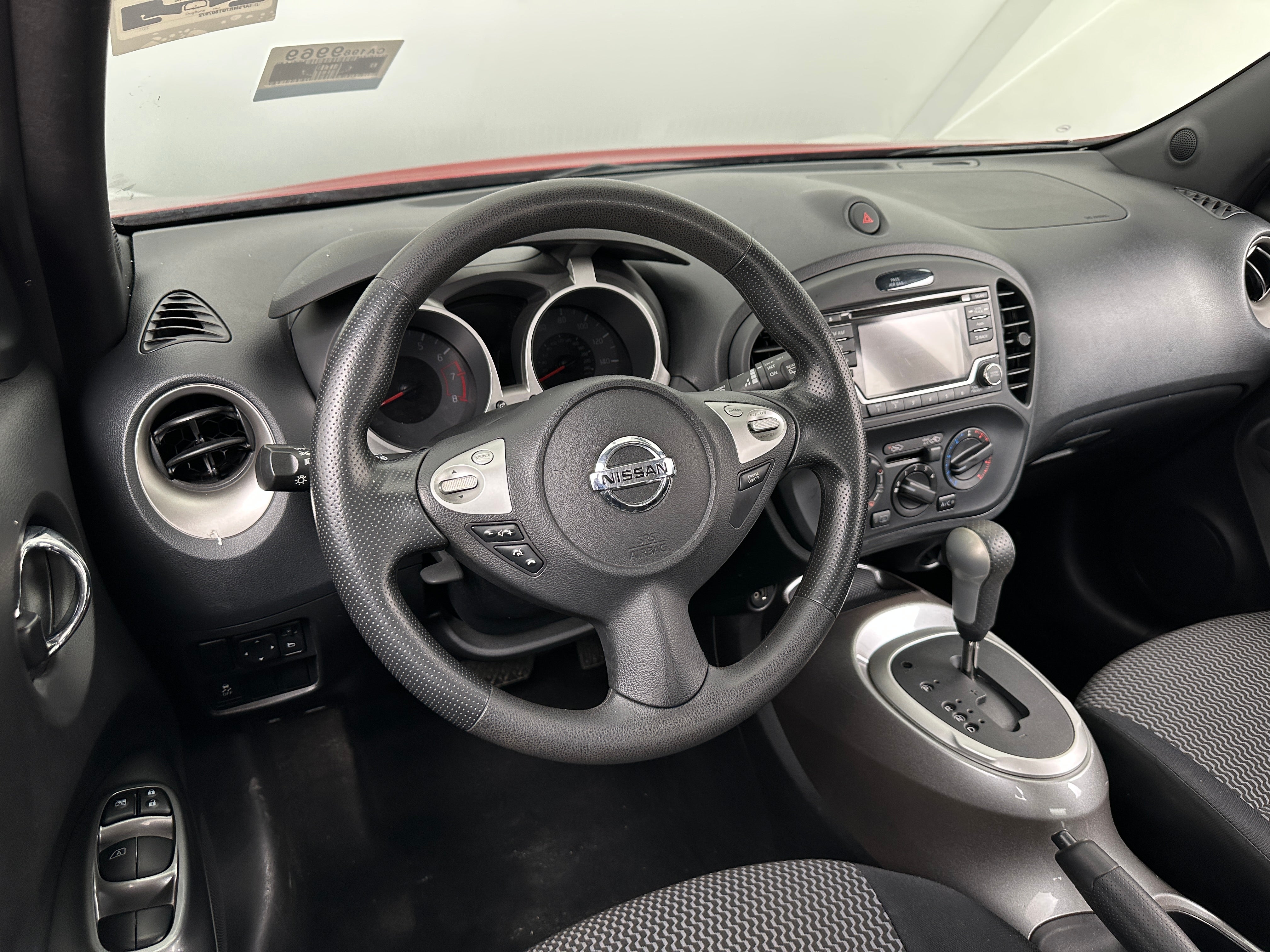 2016 Nissan Juke S 5