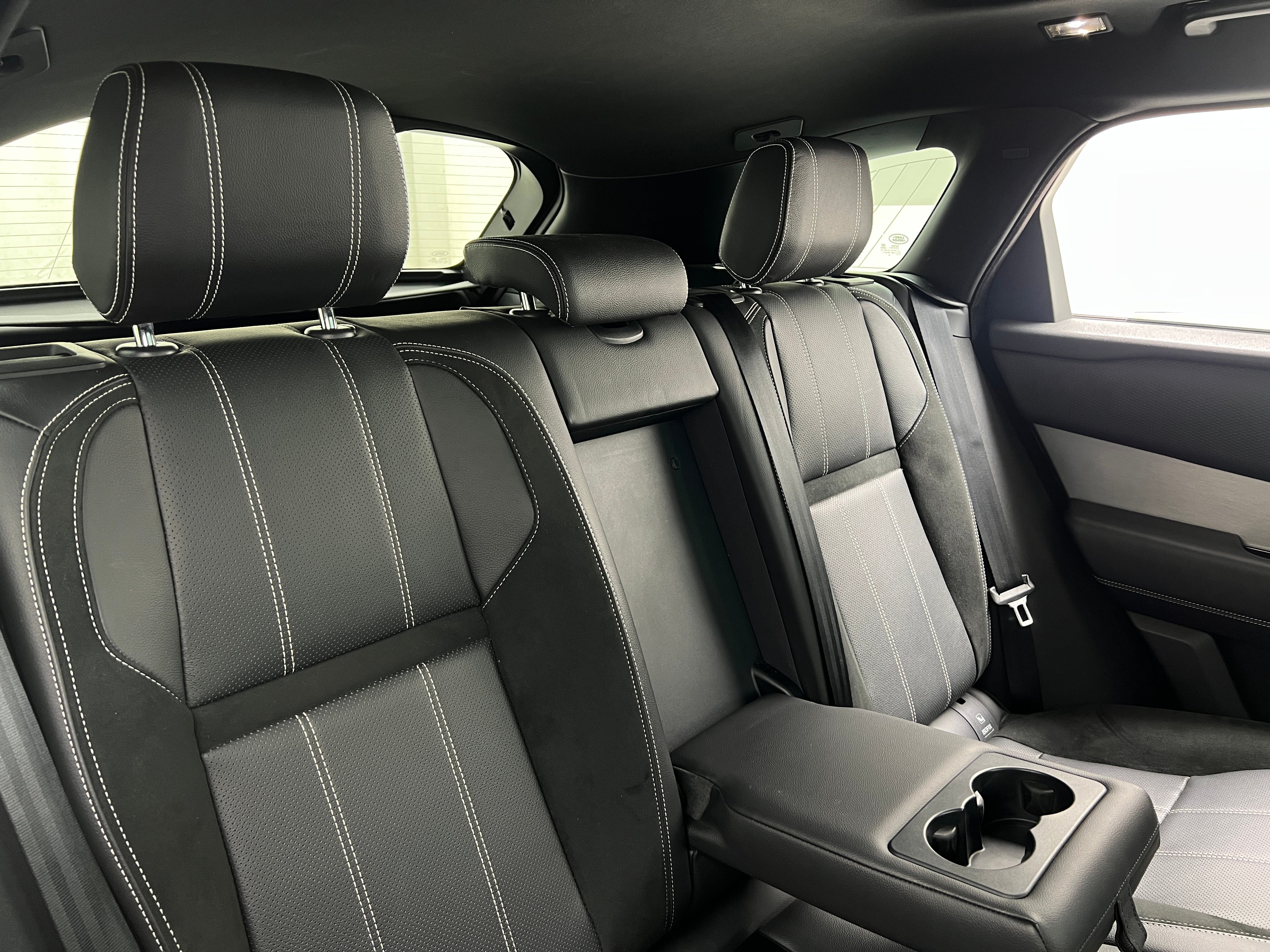 2019 Land Rover Range Rover Velar R-Dynamic SE 6