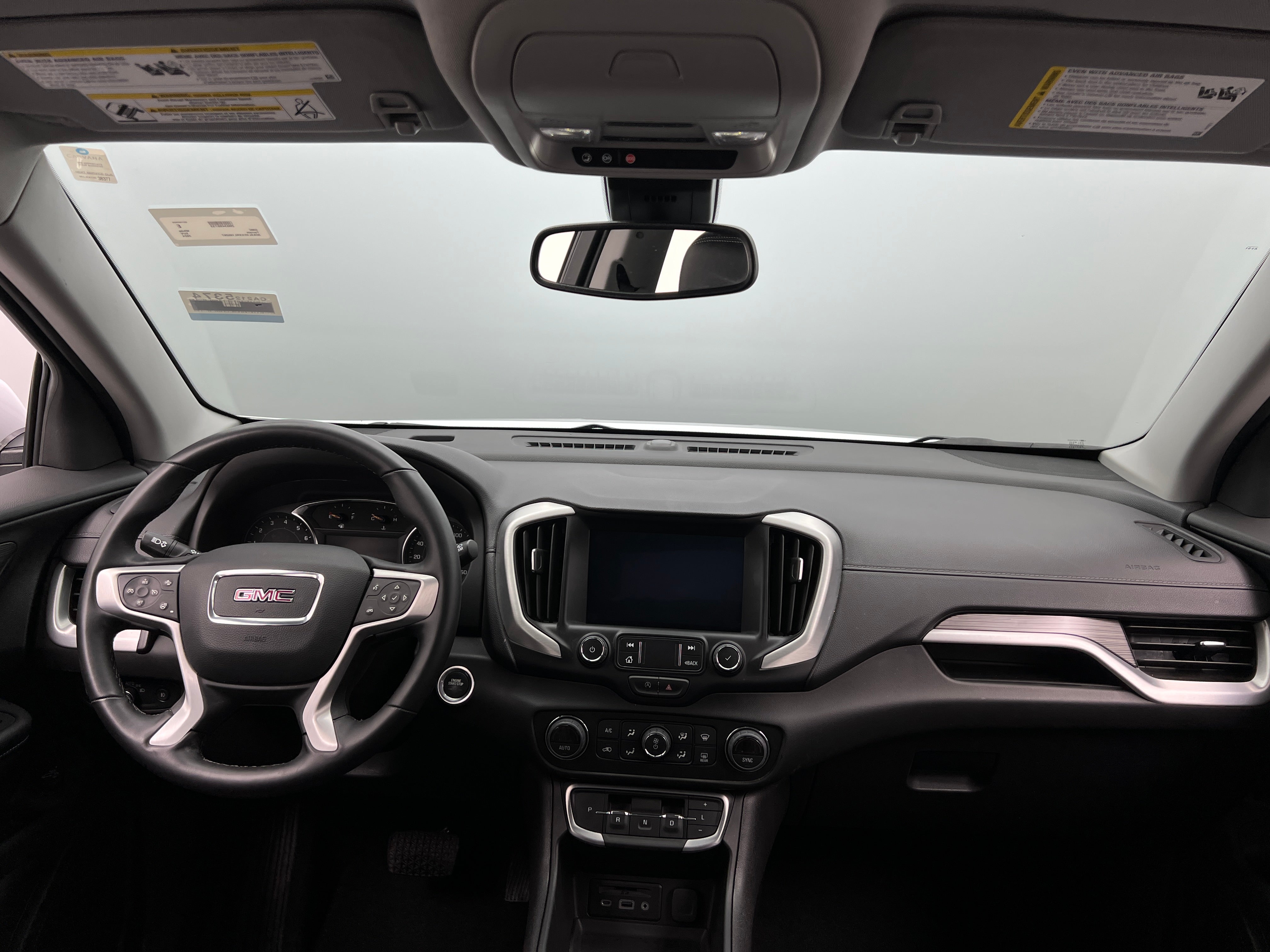 2024 GMC Terrain SLT 2