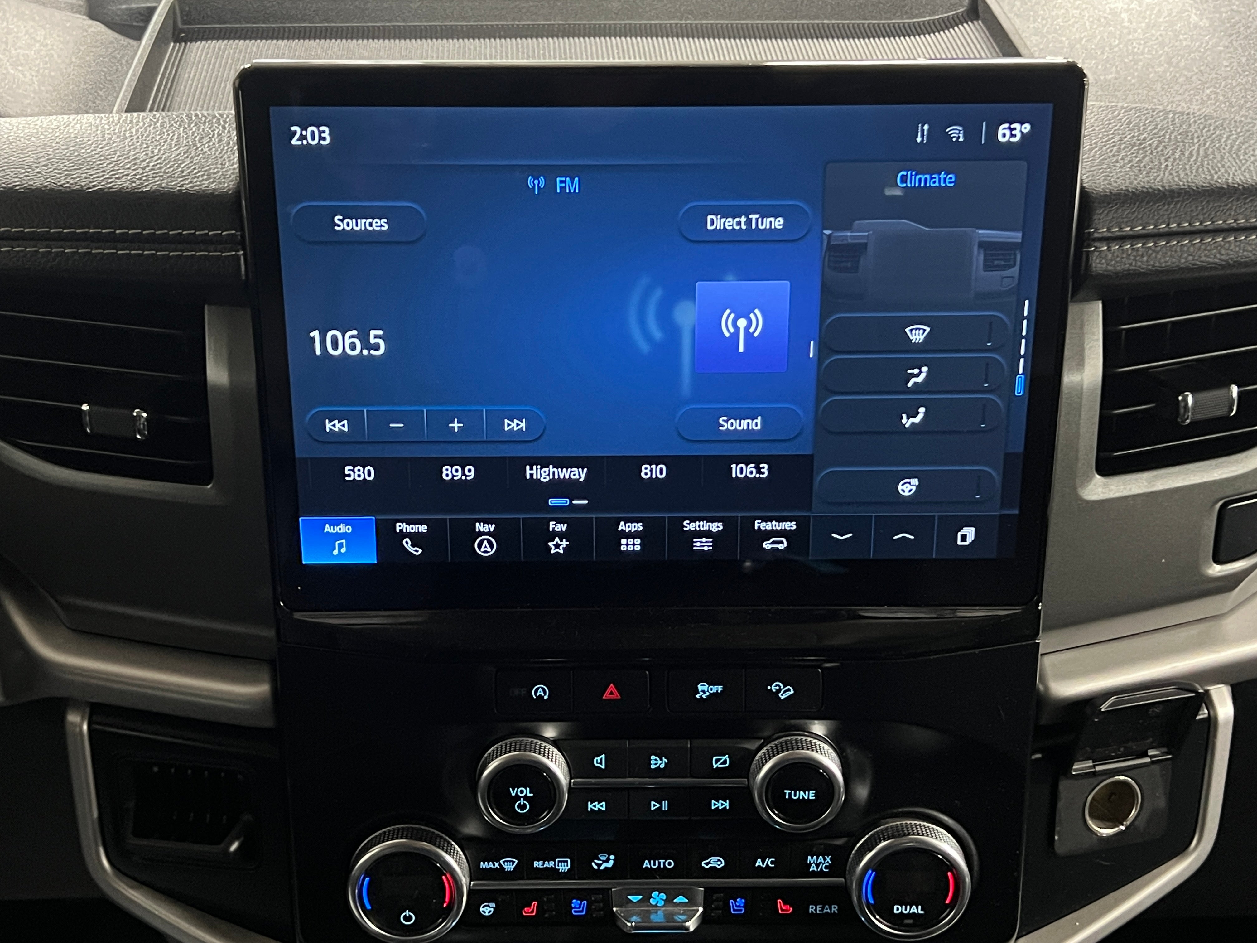 2024 Ford Expedition MAX XLT 4