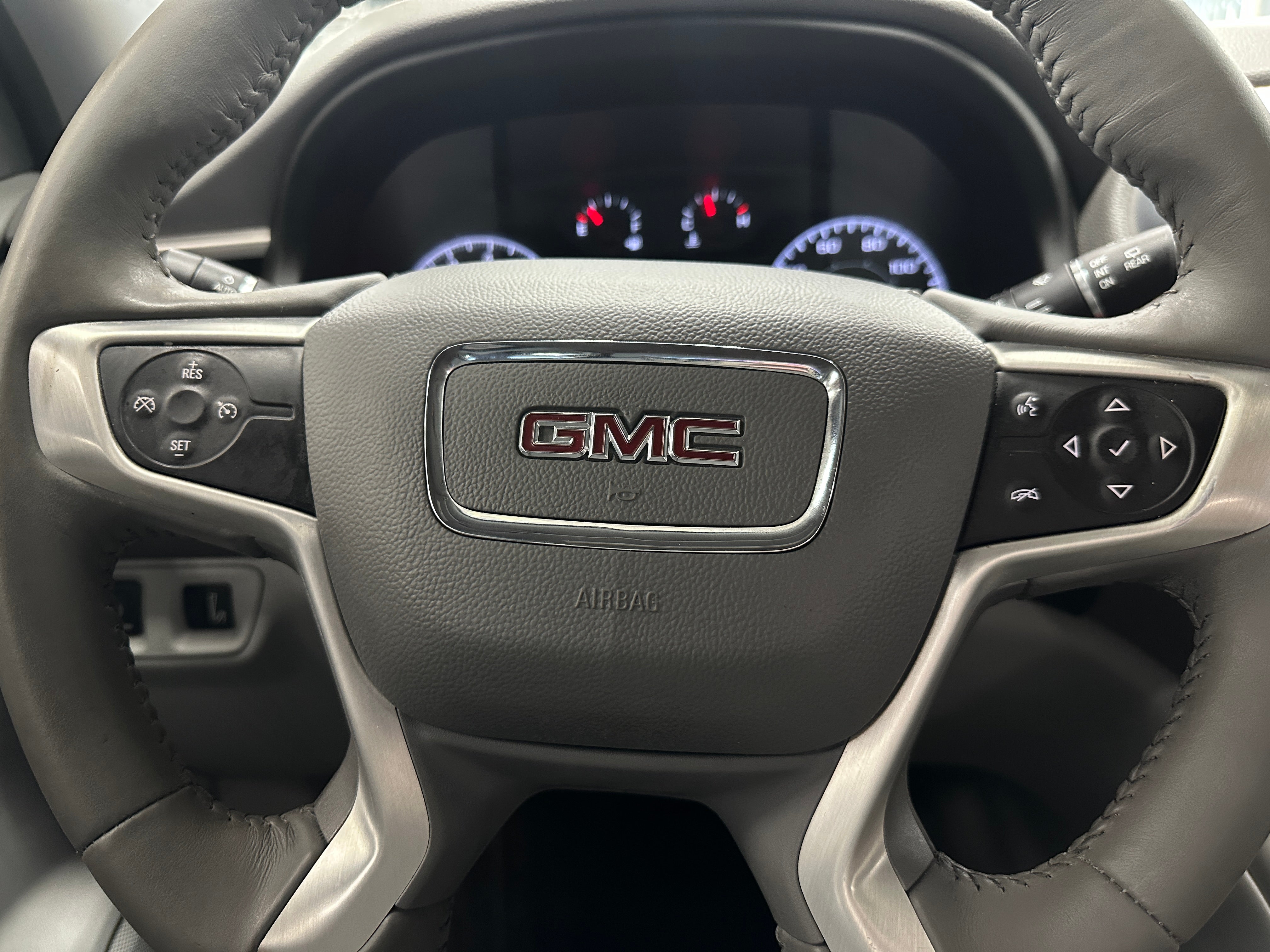 2017 GMC Acadia SLE 5