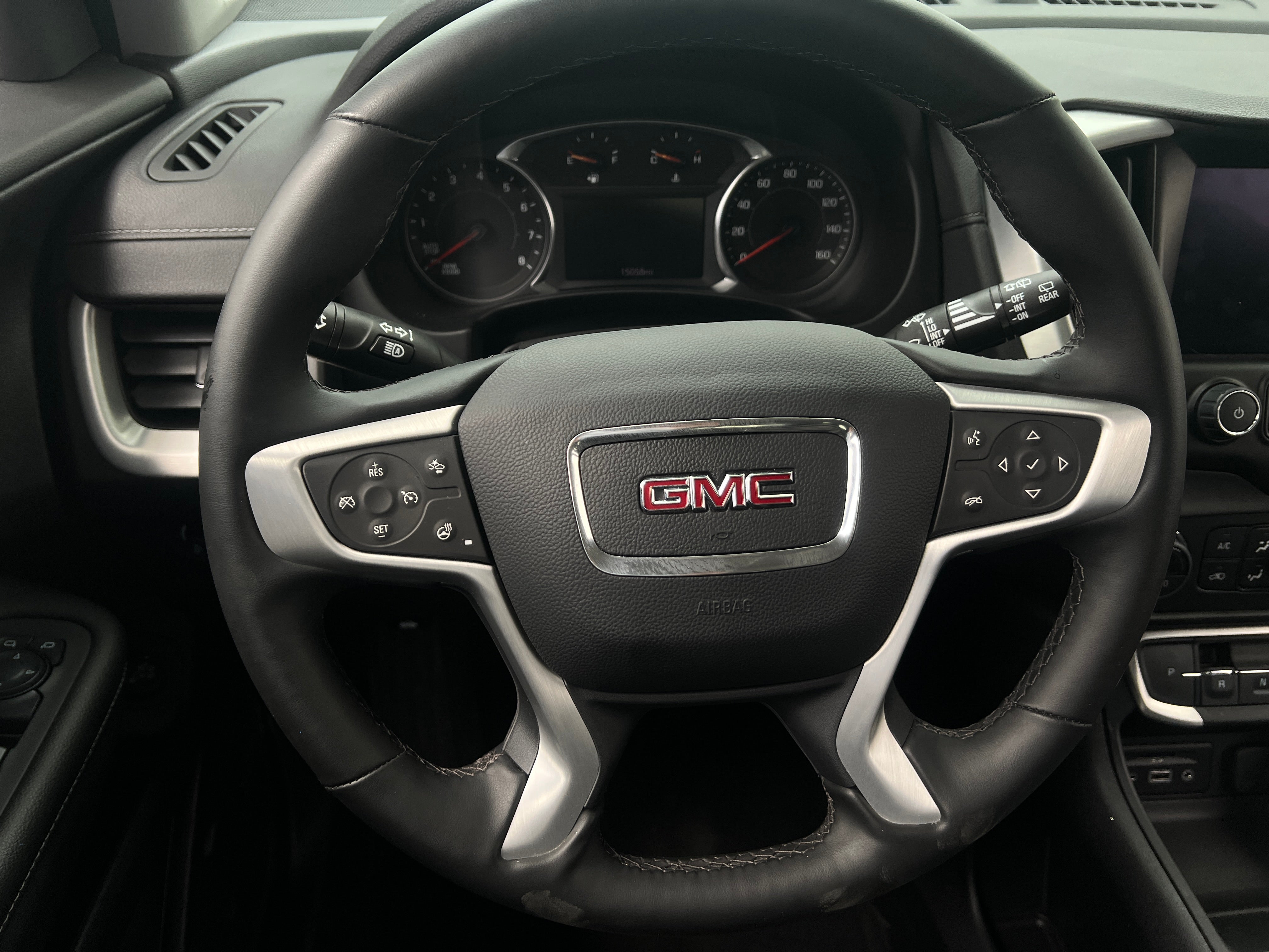 2024 GMC Terrain SLT 4