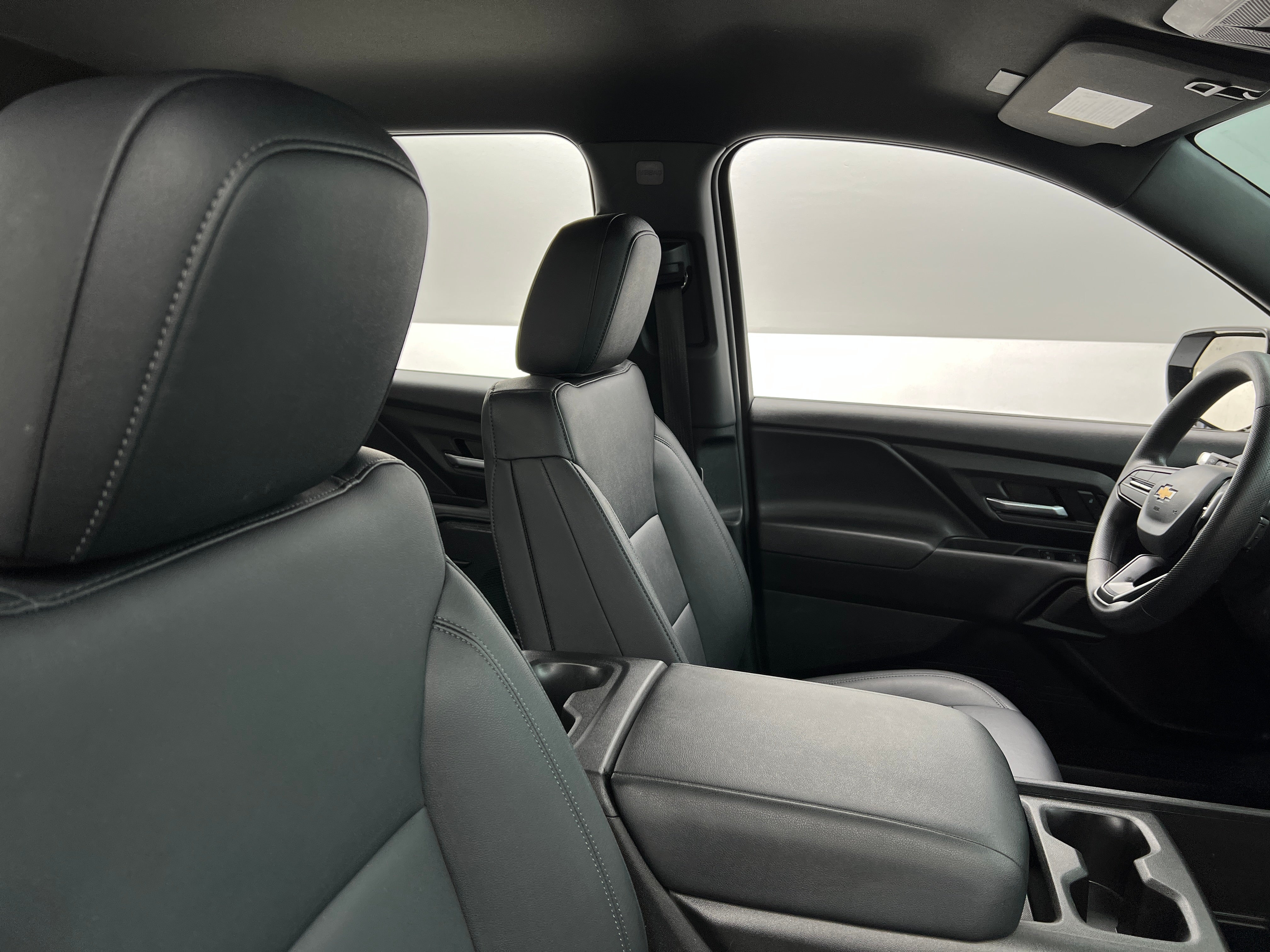 2024 Chevrolet Silverado EV Work Truck 2