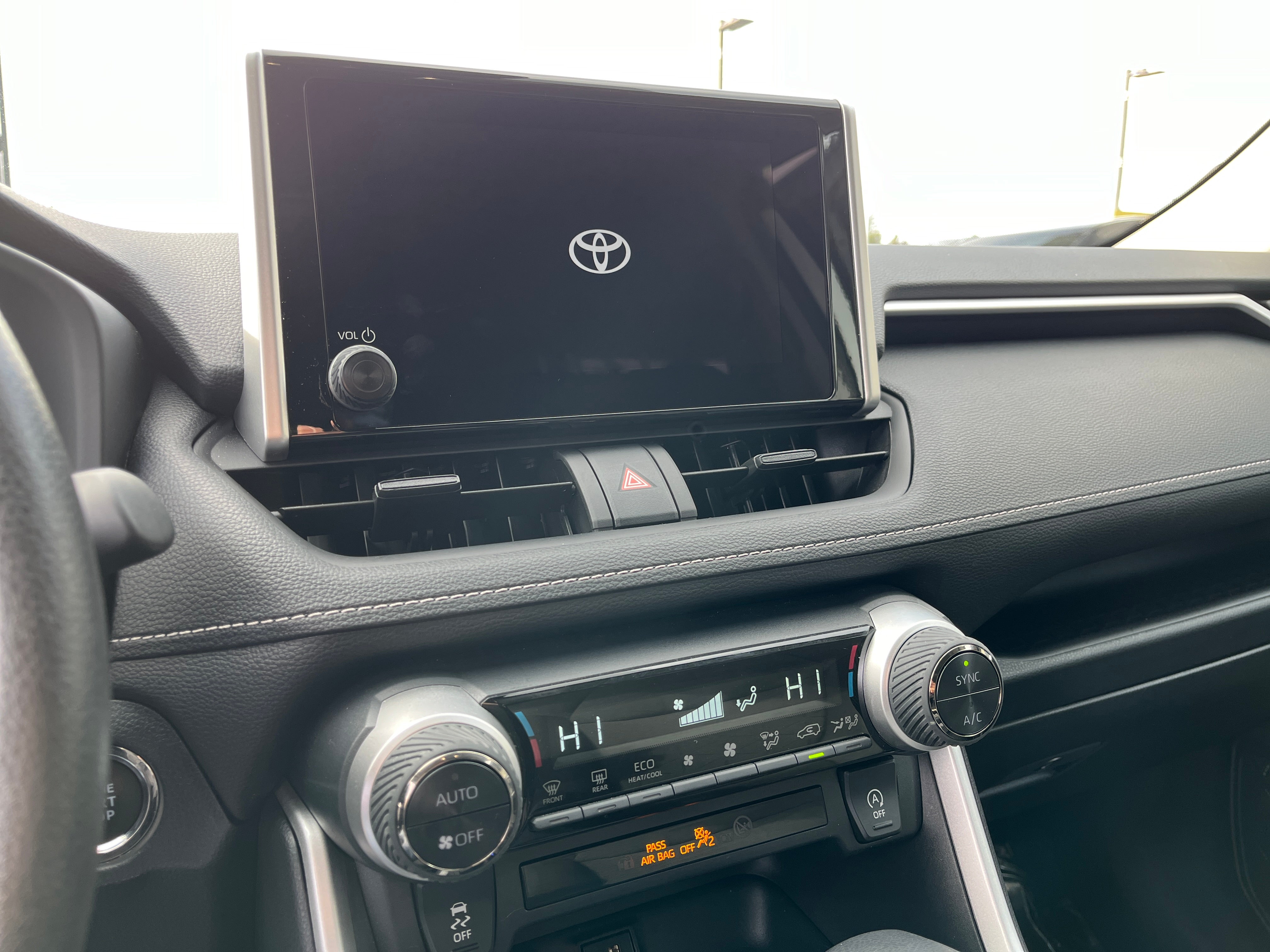 2024 Toyota RAV4 XLE 4