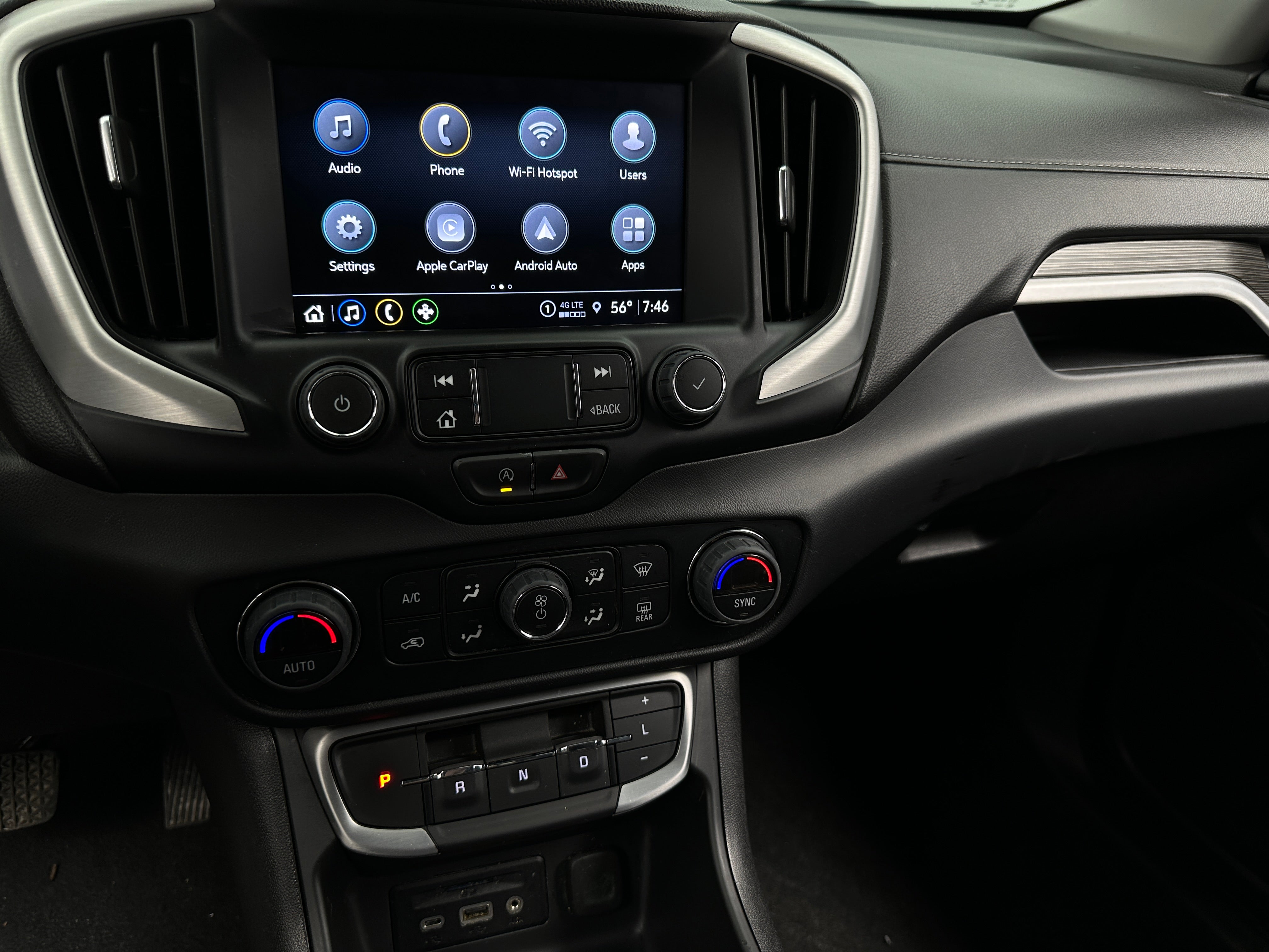 2023 GMC Terrain SLT 3