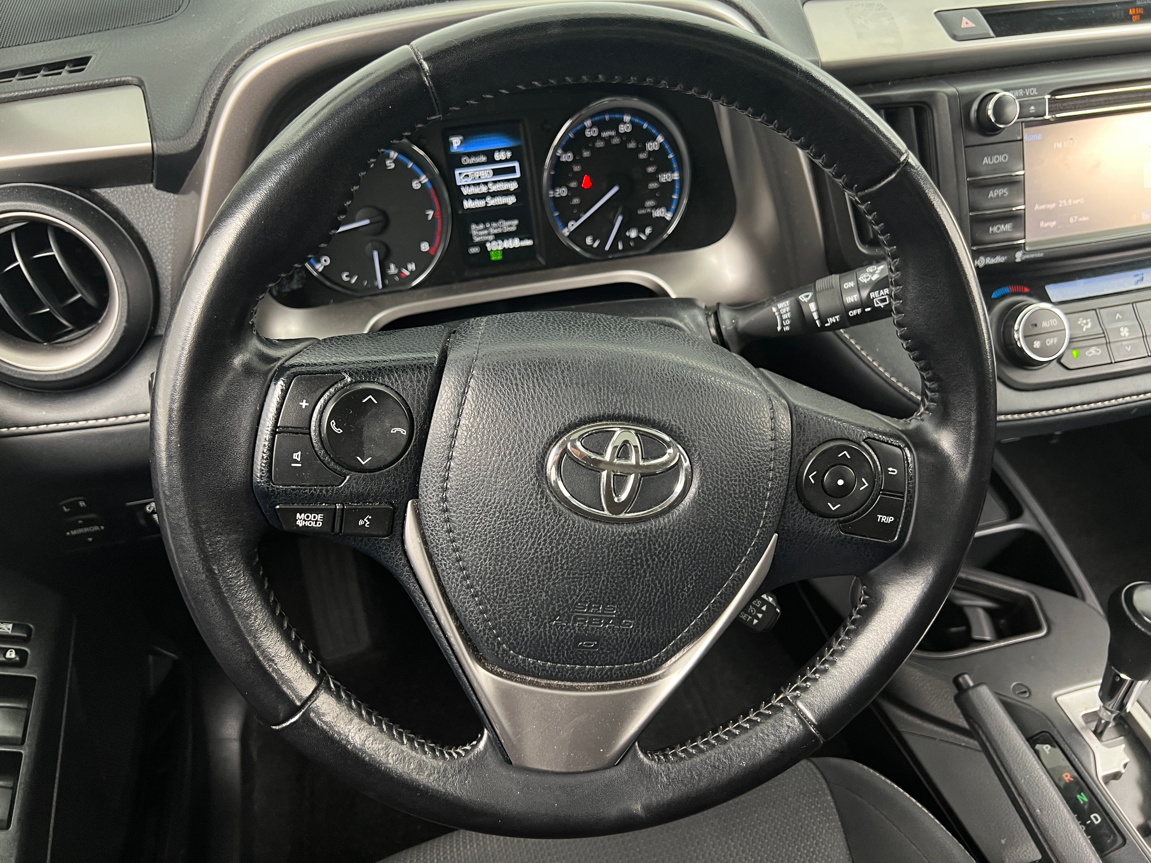 2016 Toyota RAV4 XLE 5