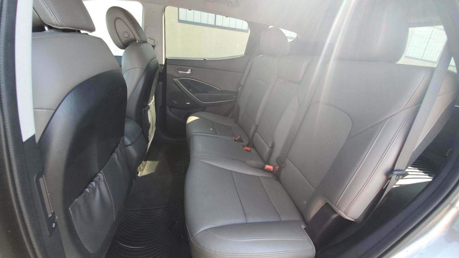 Thumbnail: 2014 Hyundai Santa Fe - 4