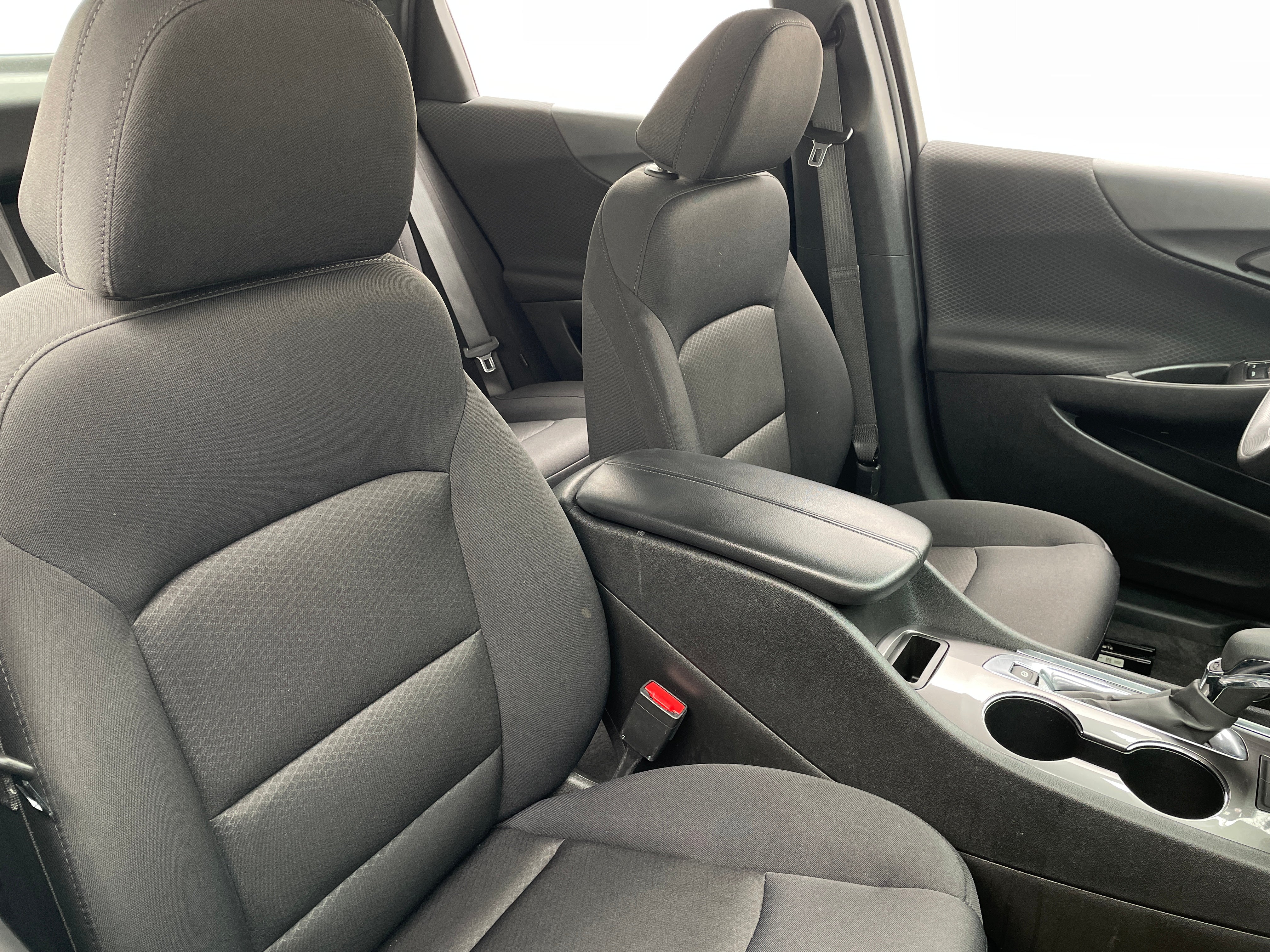 2023 Chevrolet Malibu LT 2