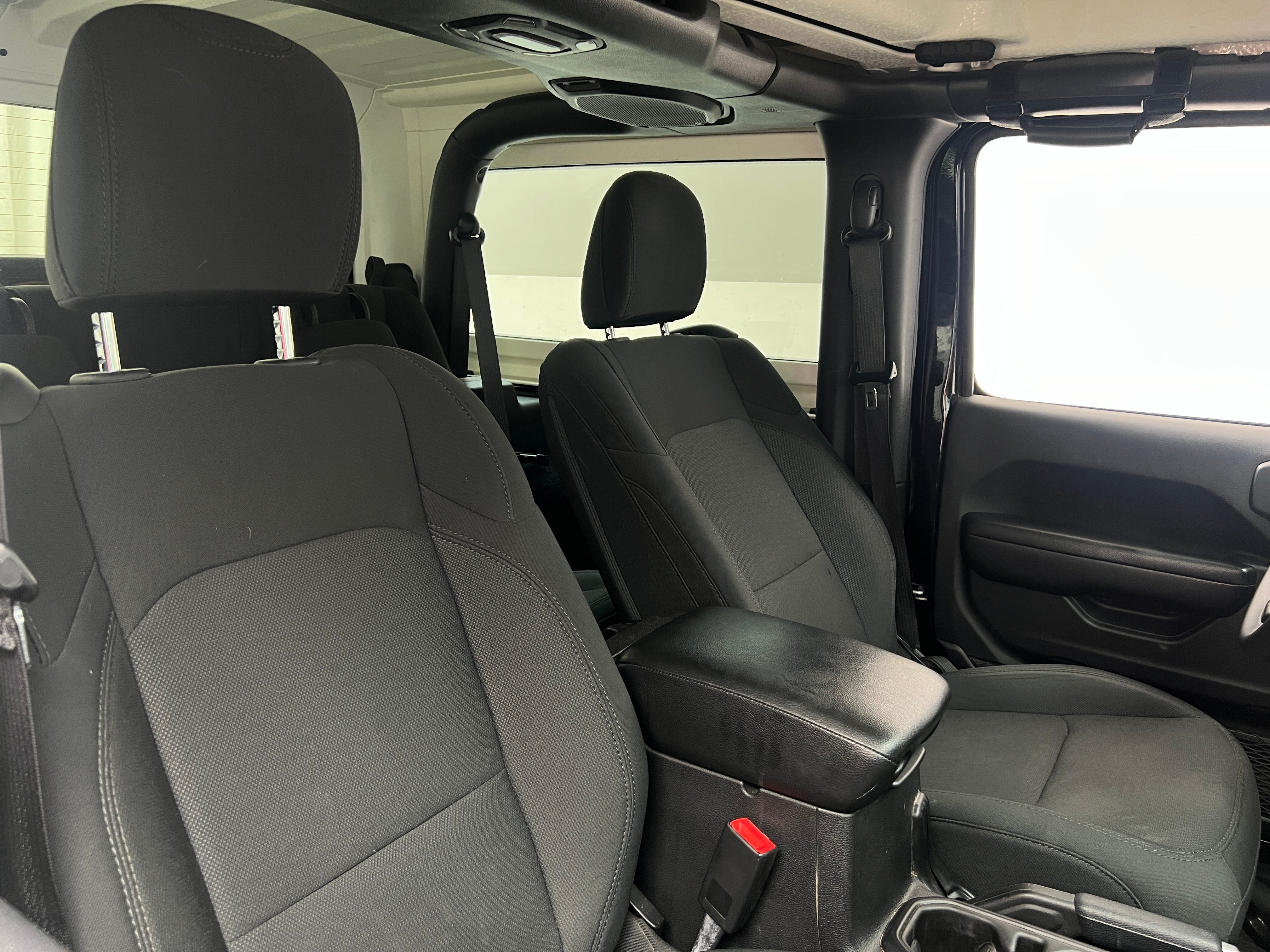 2019 Jeep Wrangler Sport S 2