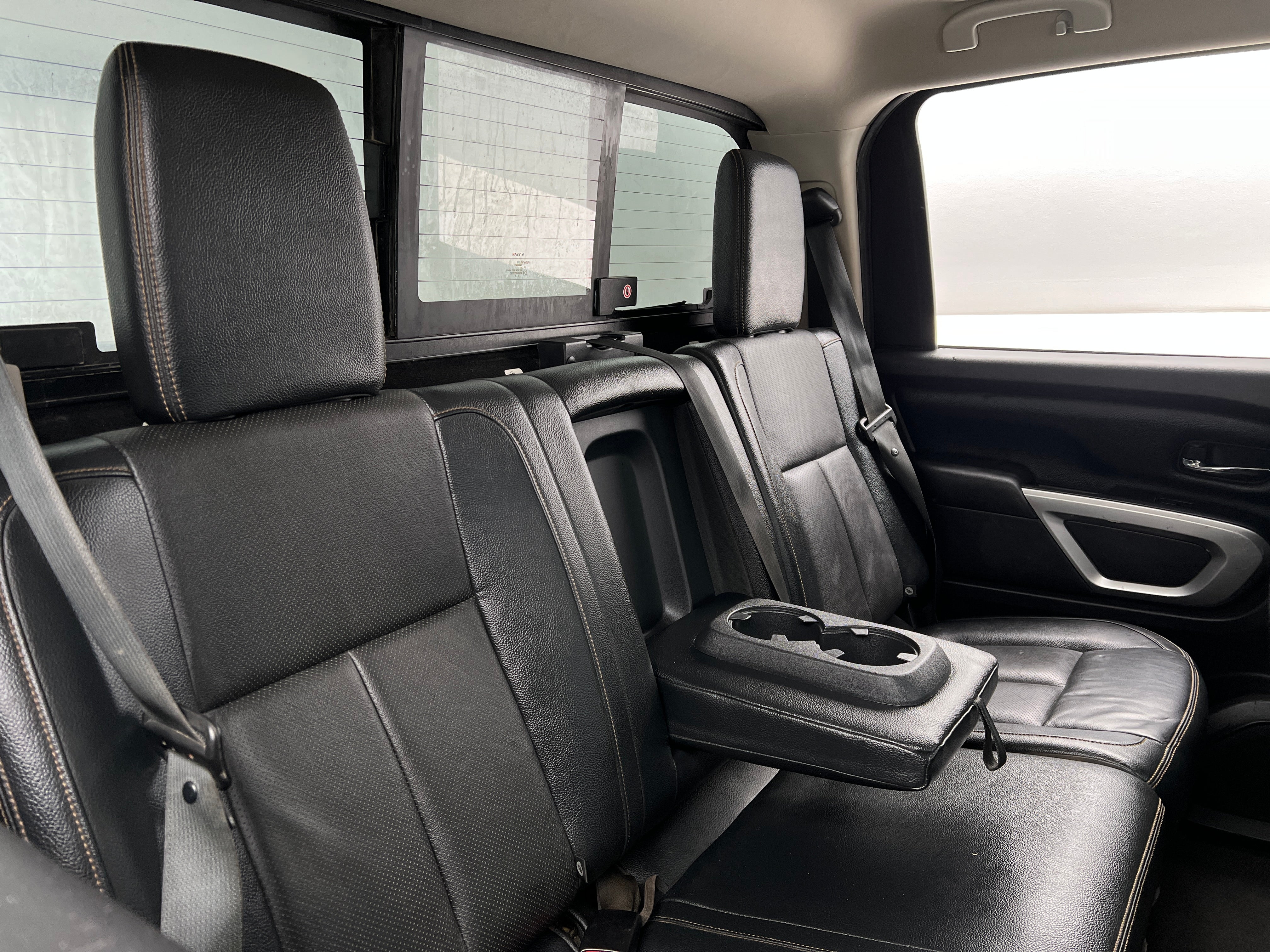 2017 Nissan Titan SL 5