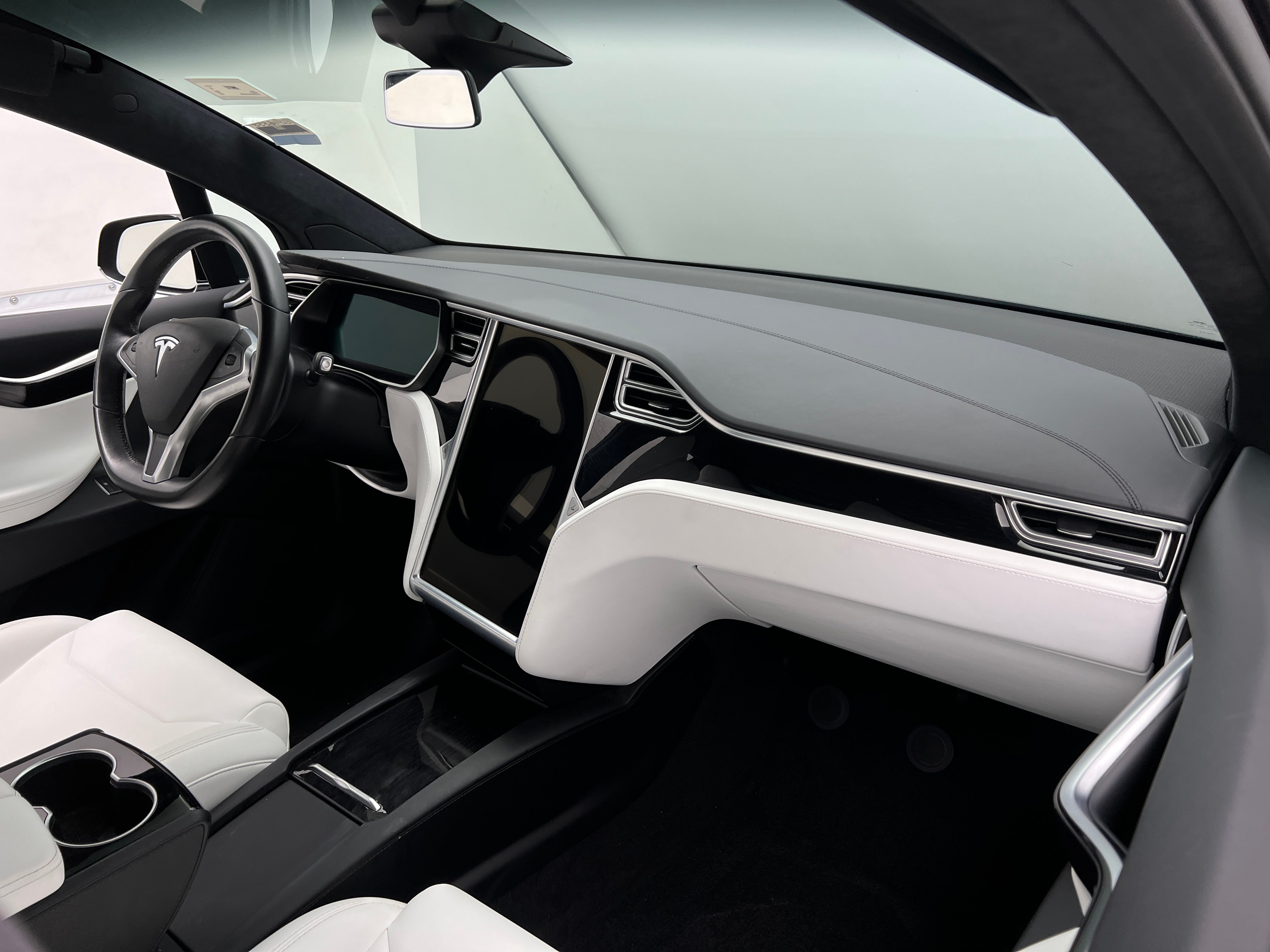 2017 Tesla Model X 75D 3