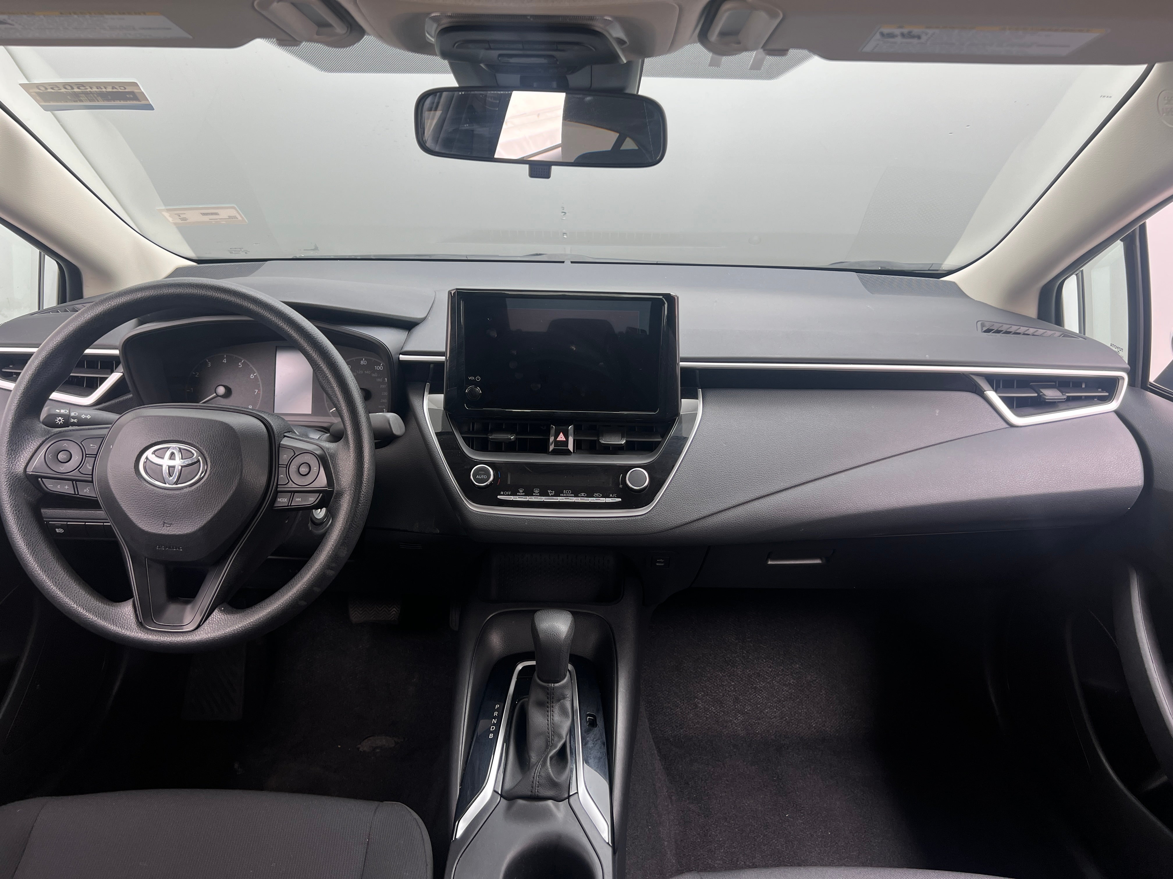 2024 Toyota Corolla LE 3