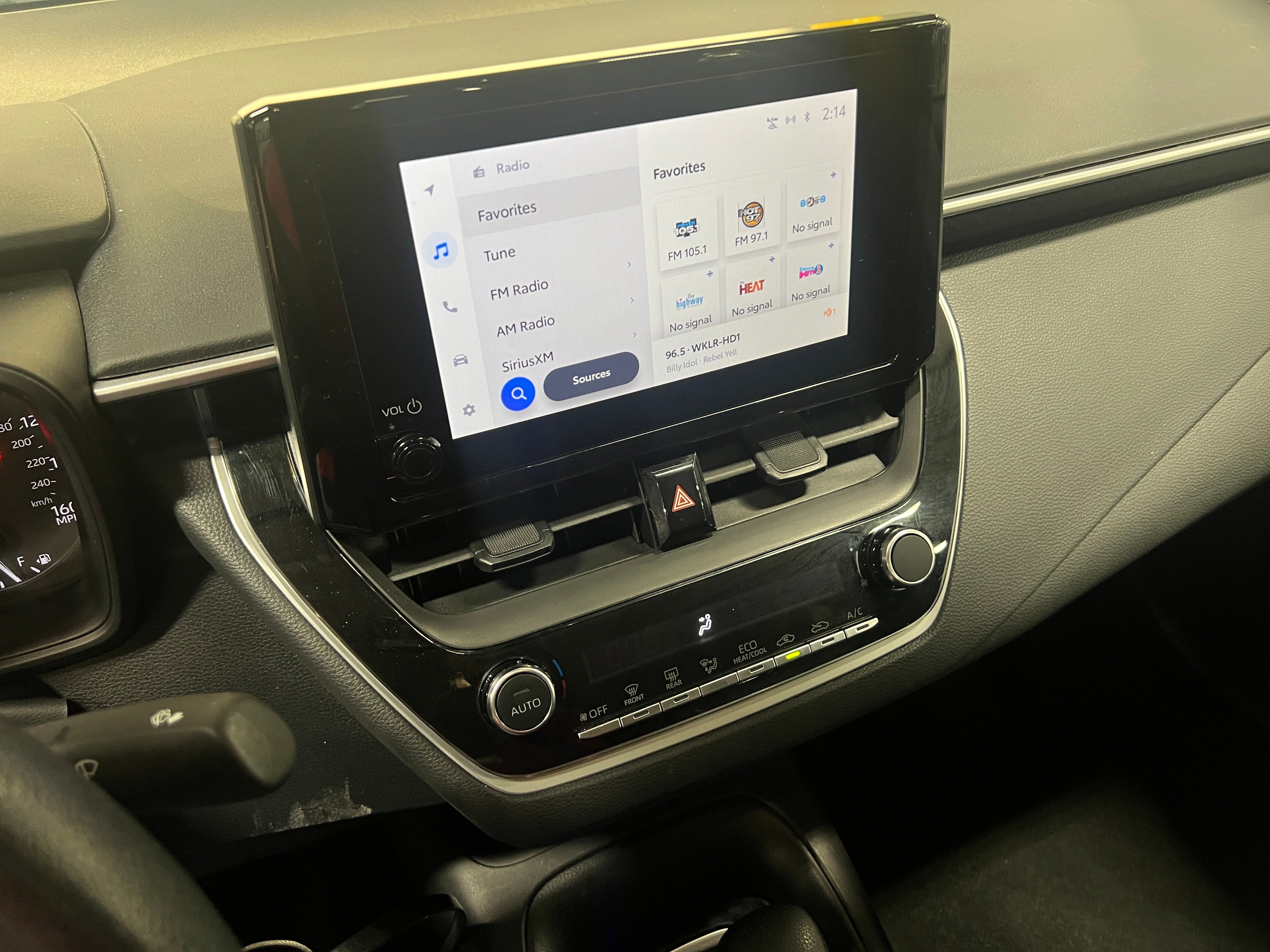 2024 Toyota Corolla LE 4