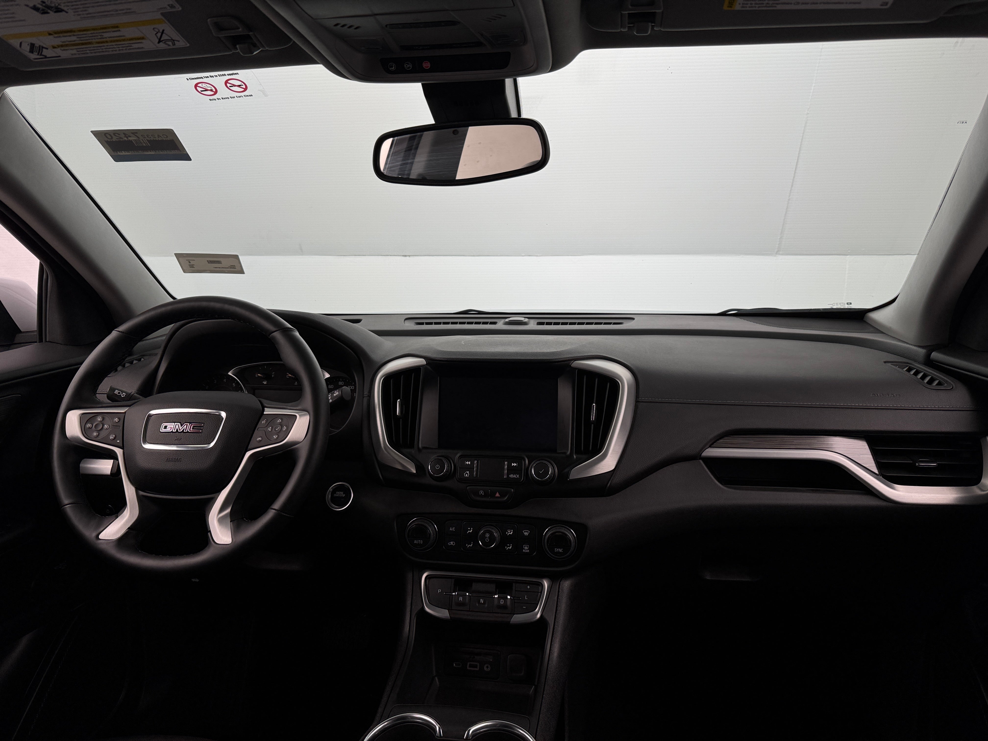 2024 GMC Terrain SLT 2