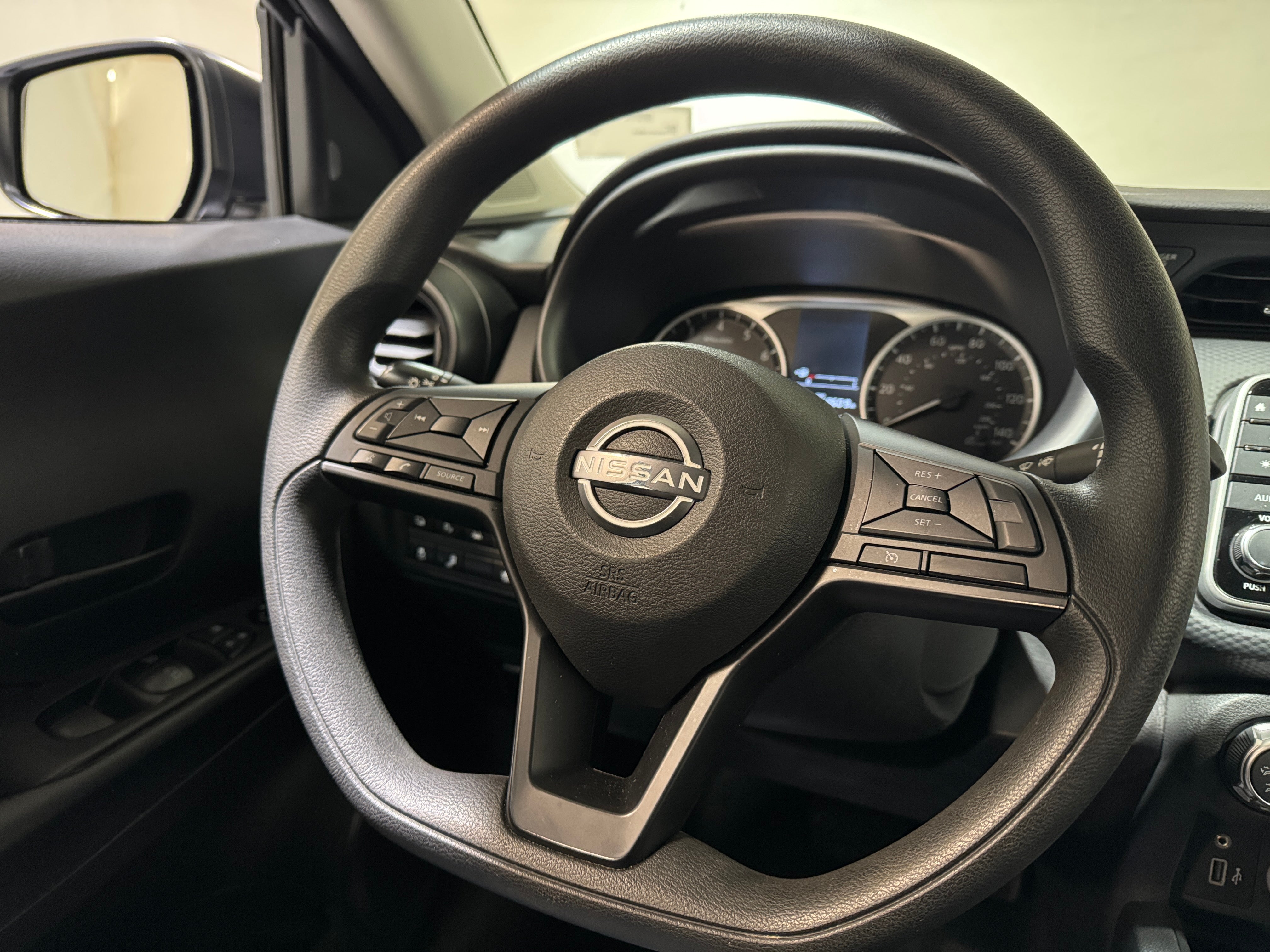 2023 Nissan Kicks S 5