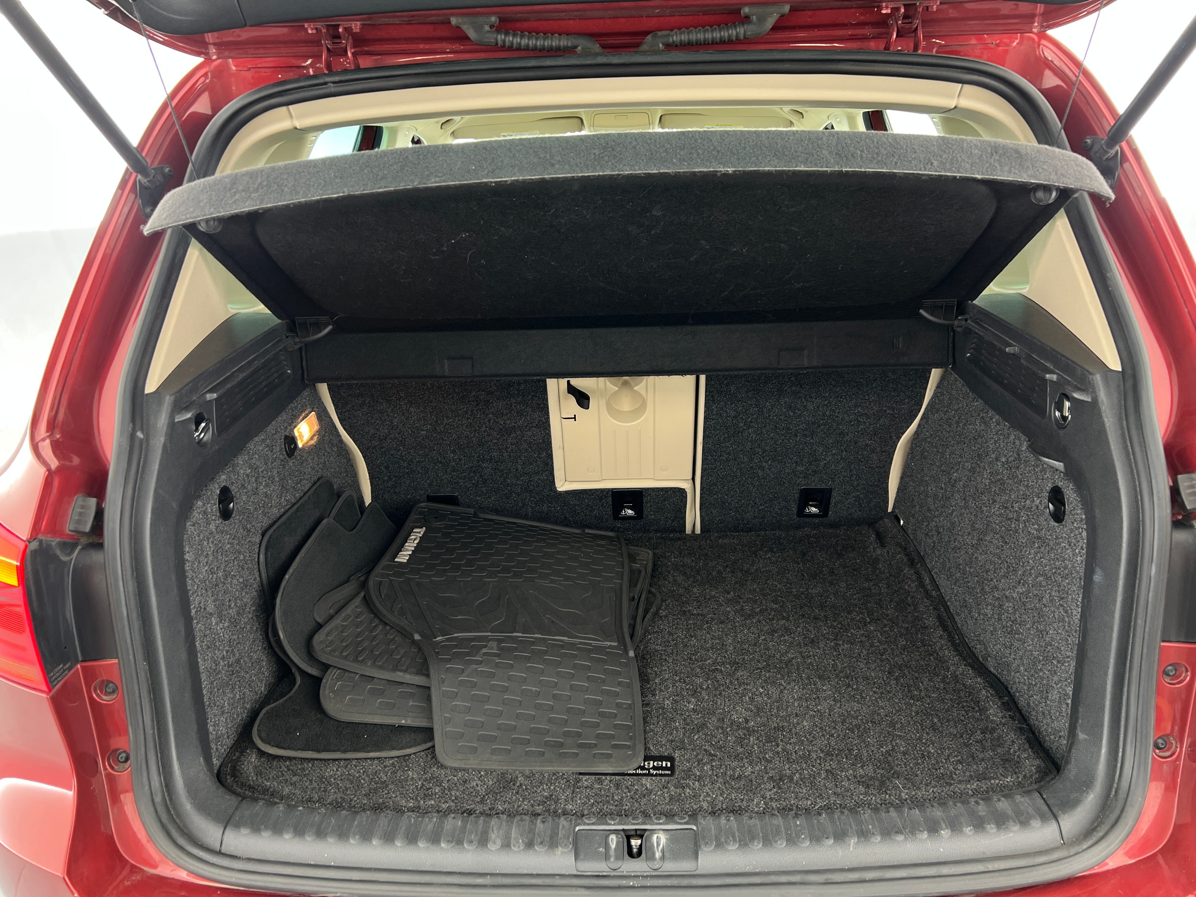 2015 Volkswagen Tiguan 2.0T 7