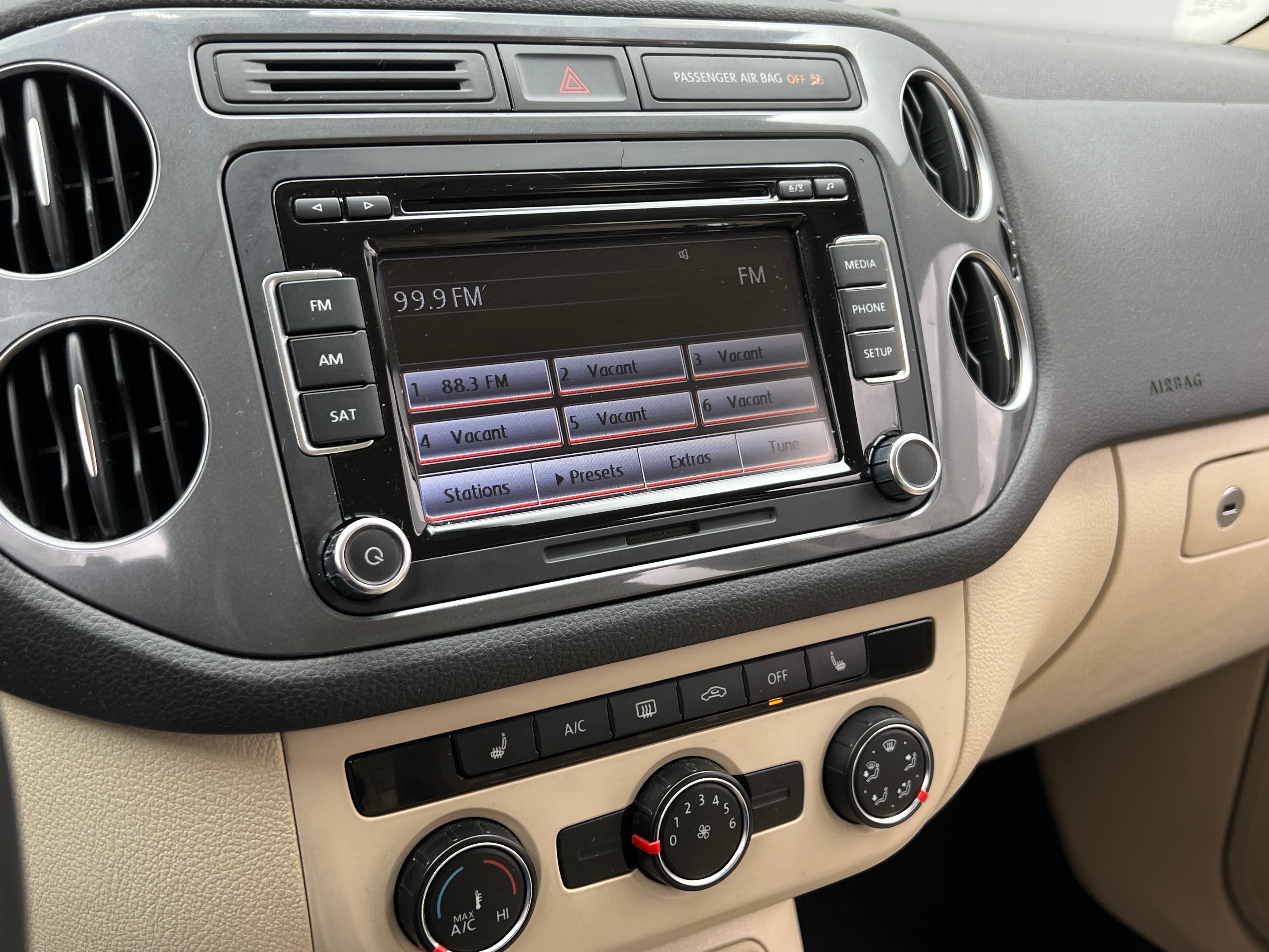 2015 Volkswagen Tiguan 2.0T 4