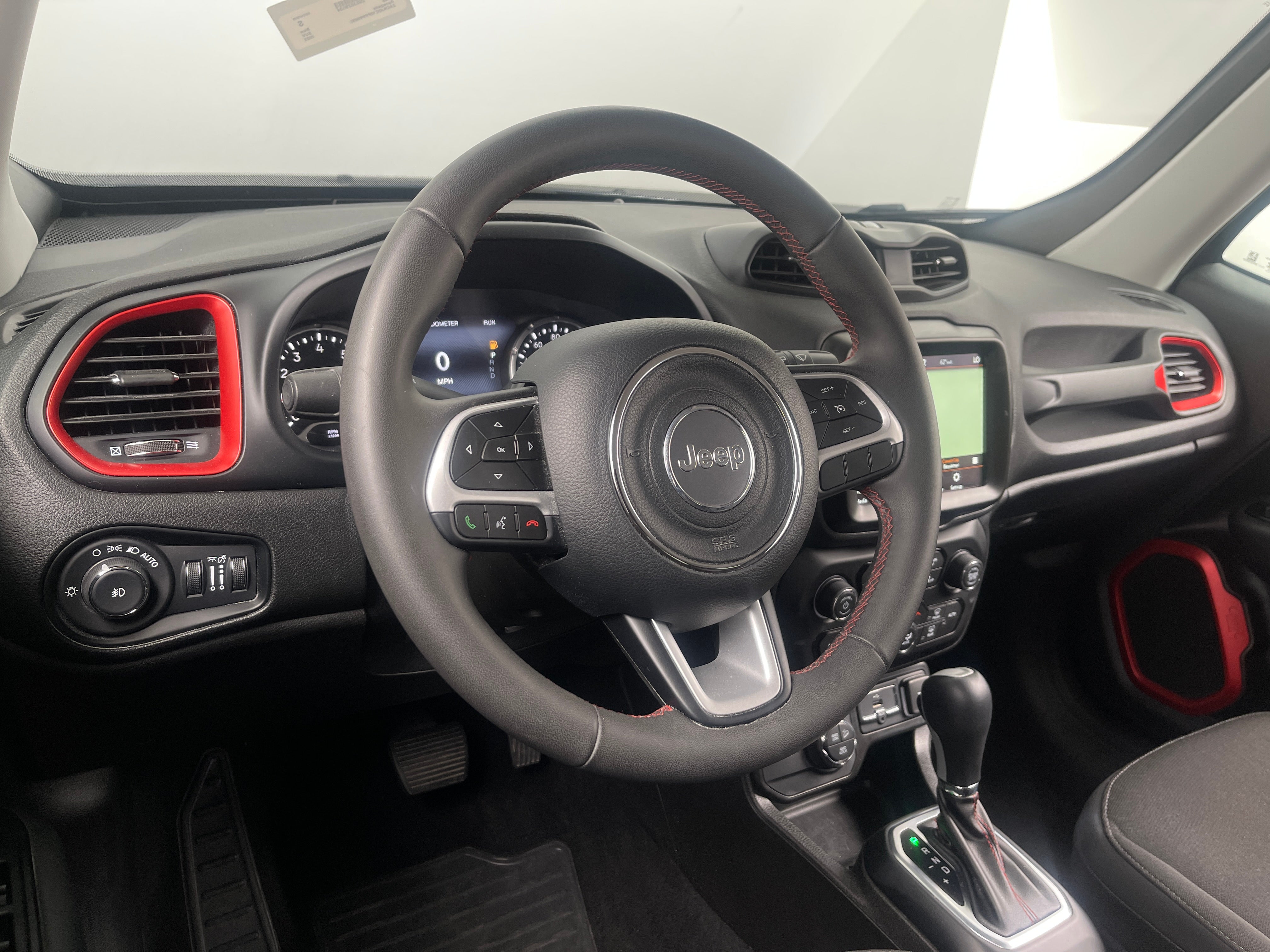 2023 Jeep Renegade Trailhawk 3