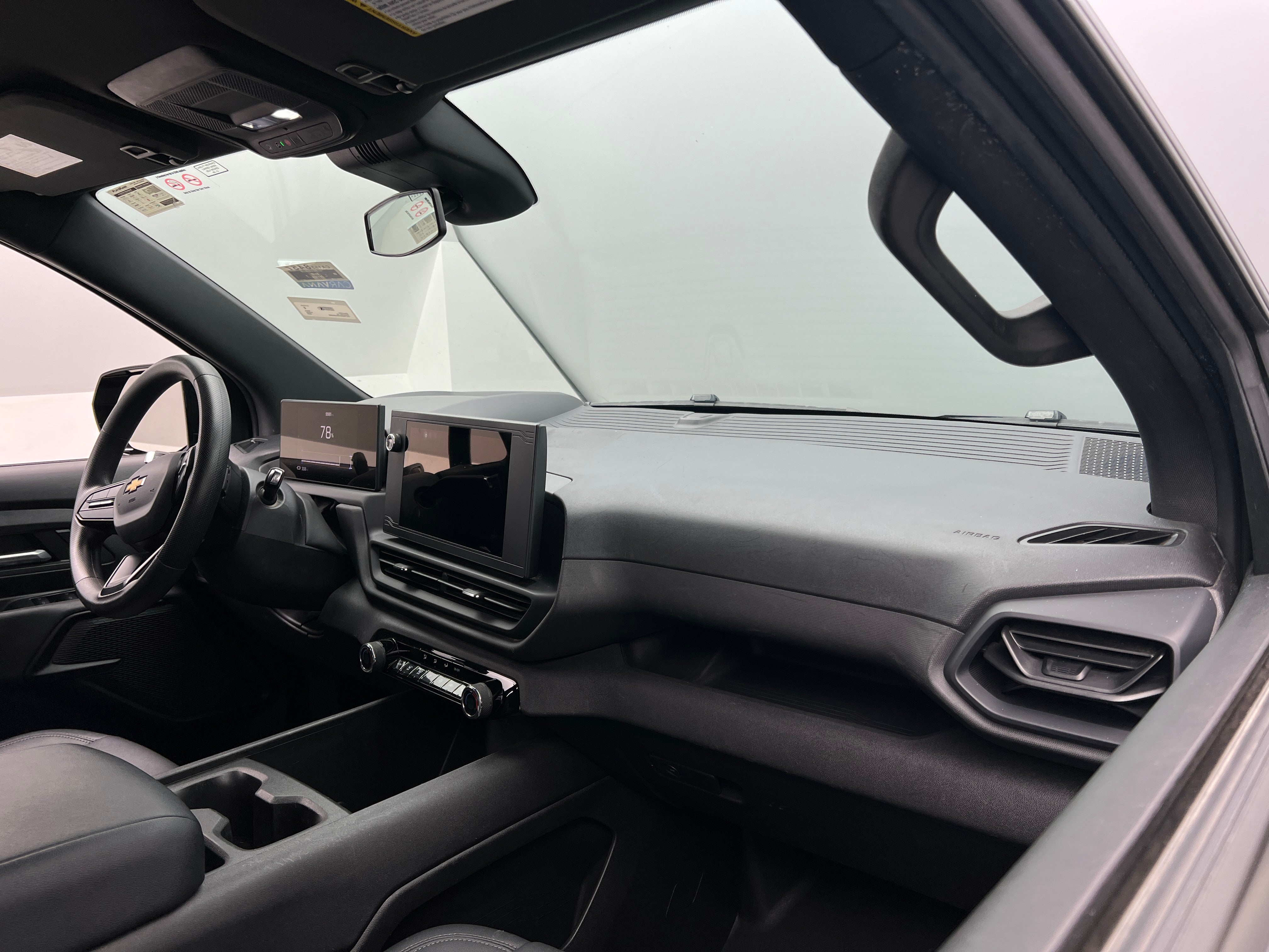 2024 Chevrolet Silverado EV Work Truck 3