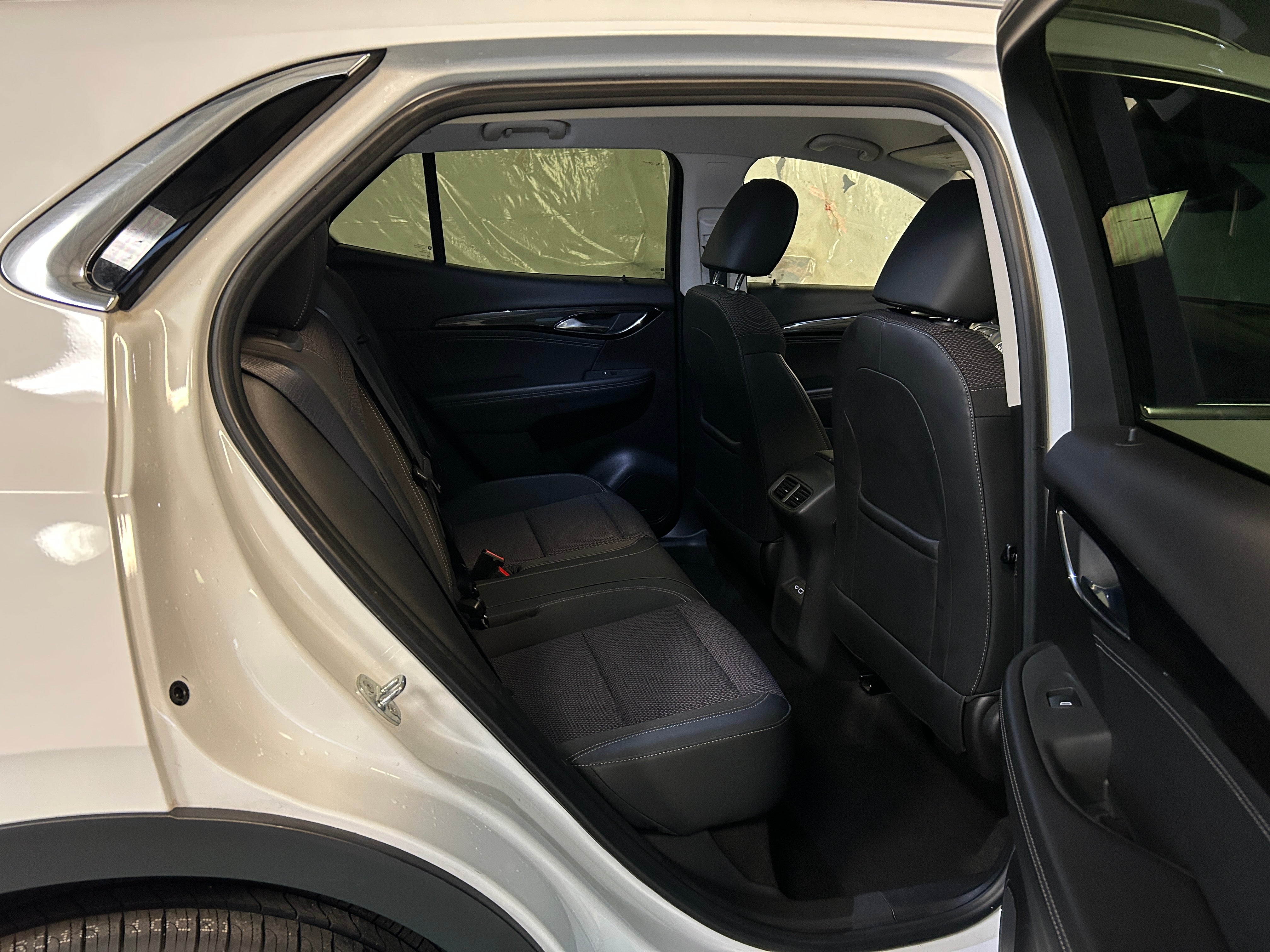 2023 Buick Envision Preferred 6